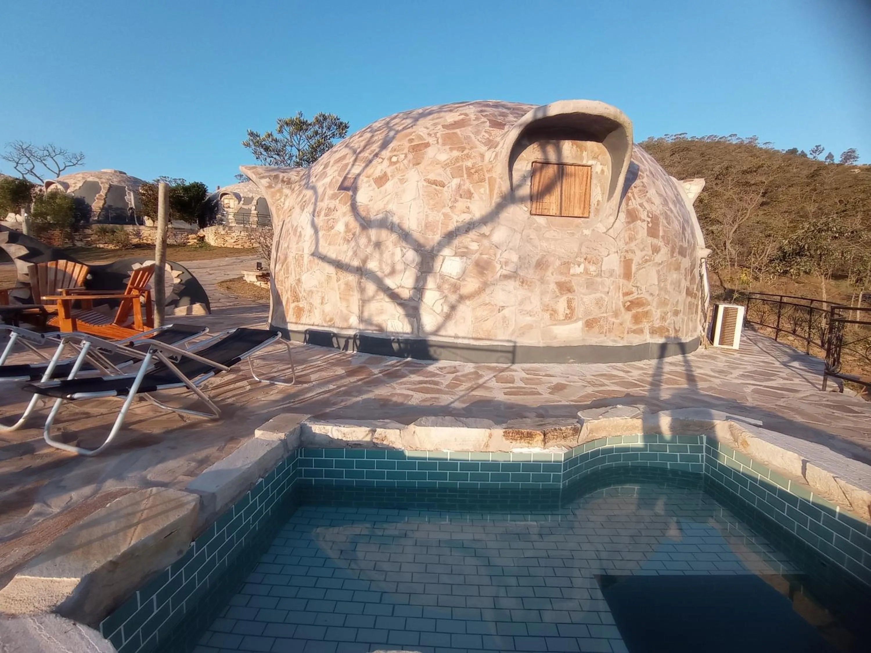 Swimming pool in Pousada Chalé da Montanha São Thomé das Letras