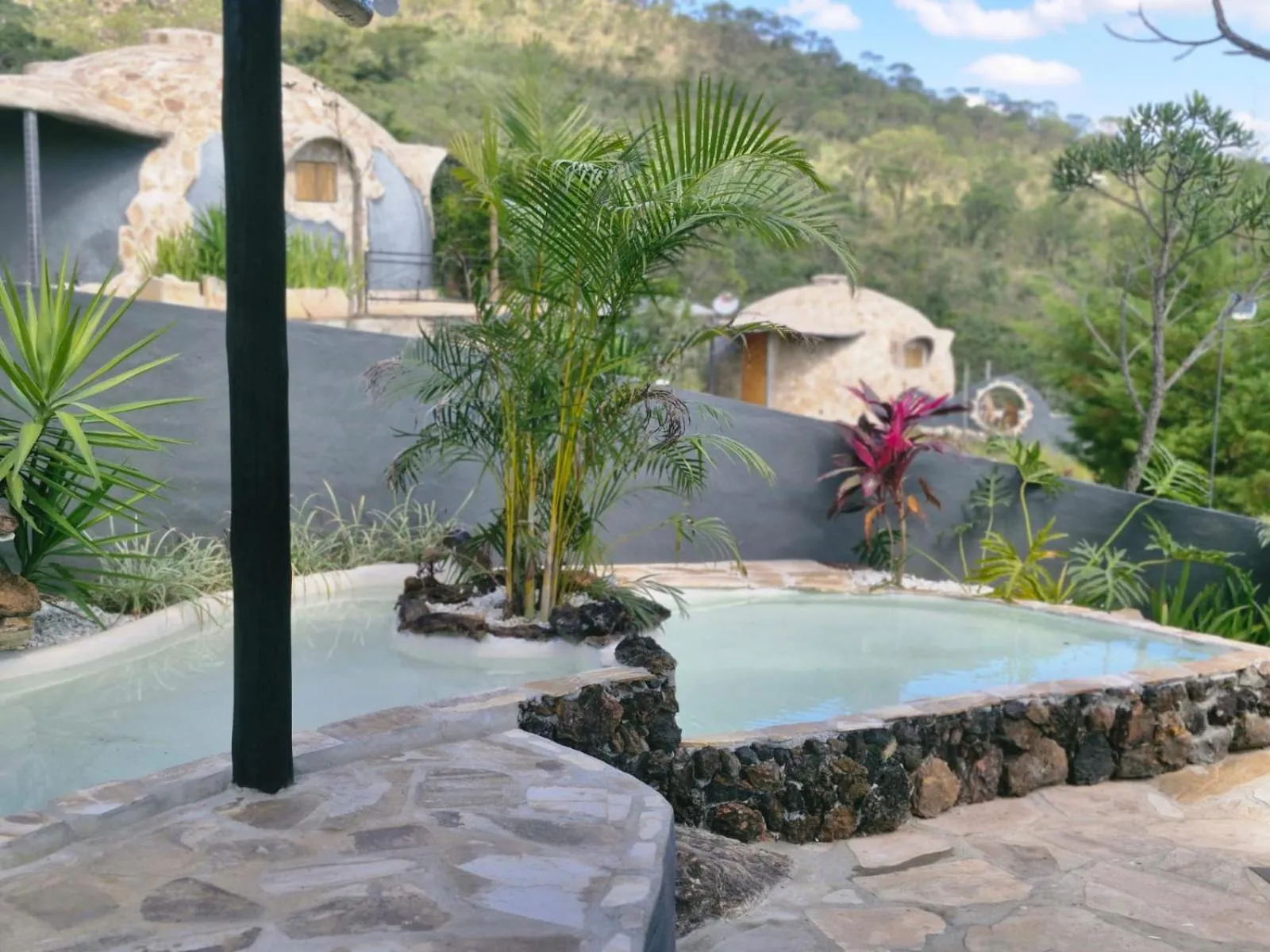 Garden in Pousada Chalé da Montanha São Thomé das Letras
