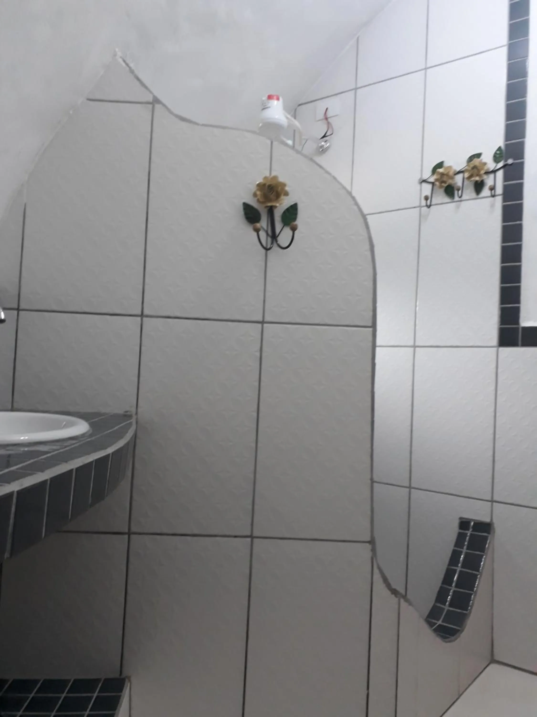 Shower in Pousada Chalé da Montanha São Thomé das Letras