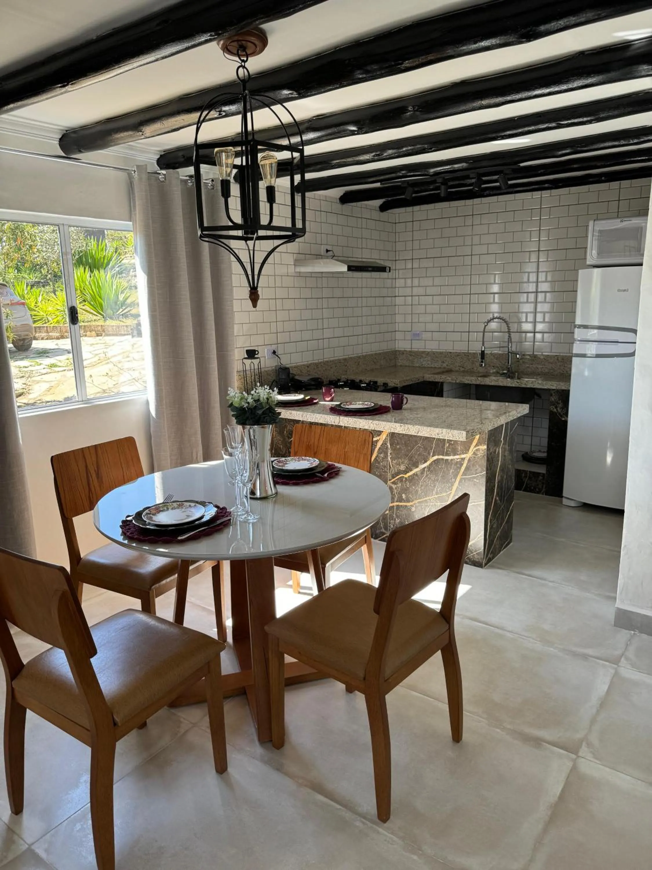 Dining area in Pousada Chalé da Montanha São Thomé das Letras