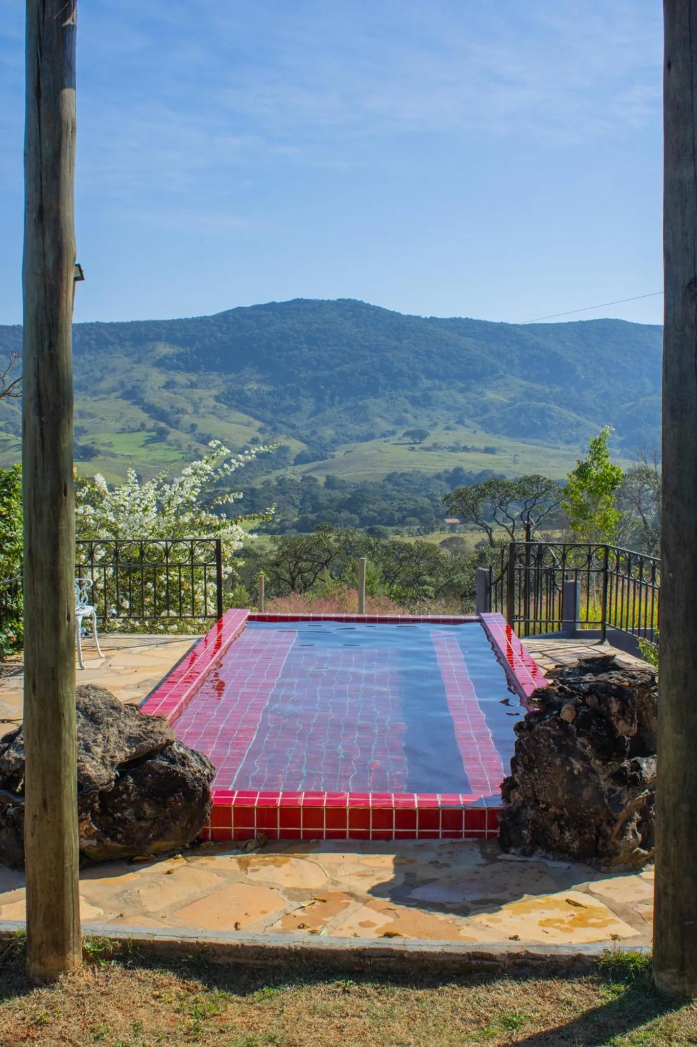 Pool view in Pousada Chalé da Montanha São Thomé das Letras