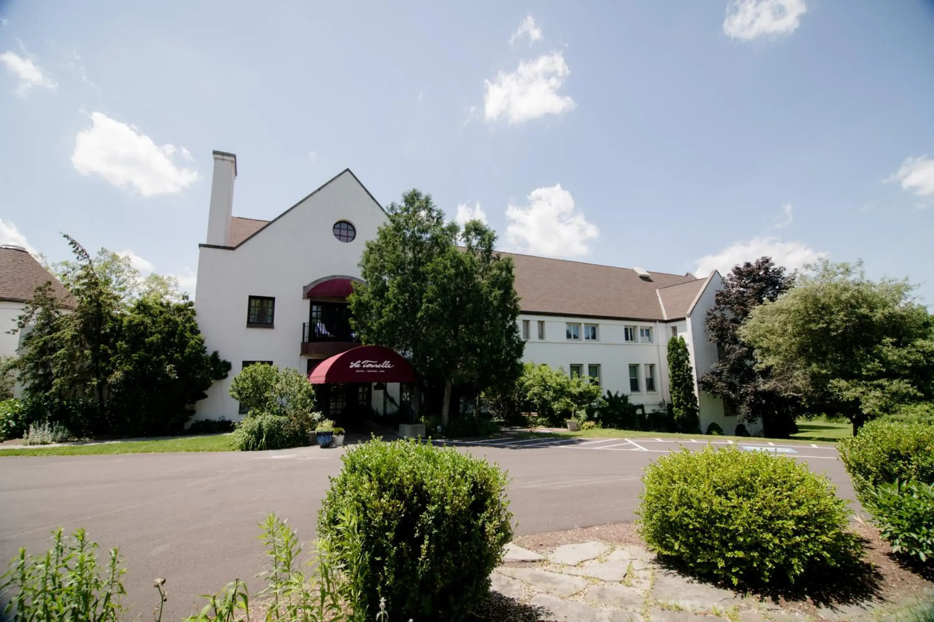 Property building in La Tourelle Inn & Spa Property building in La Tourelle Inn & Spa