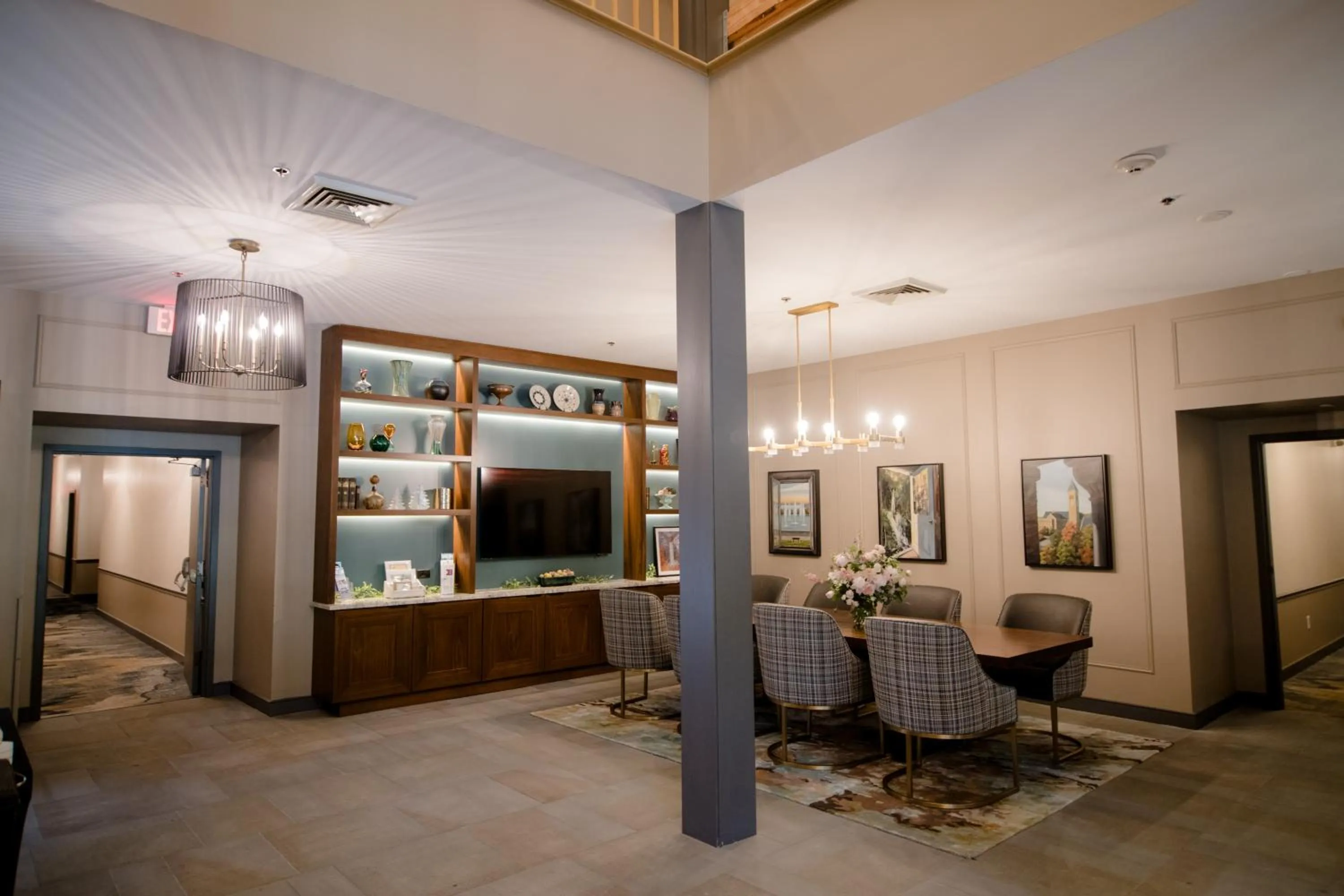 Lobby or reception in La Tourelle Inn & Spa