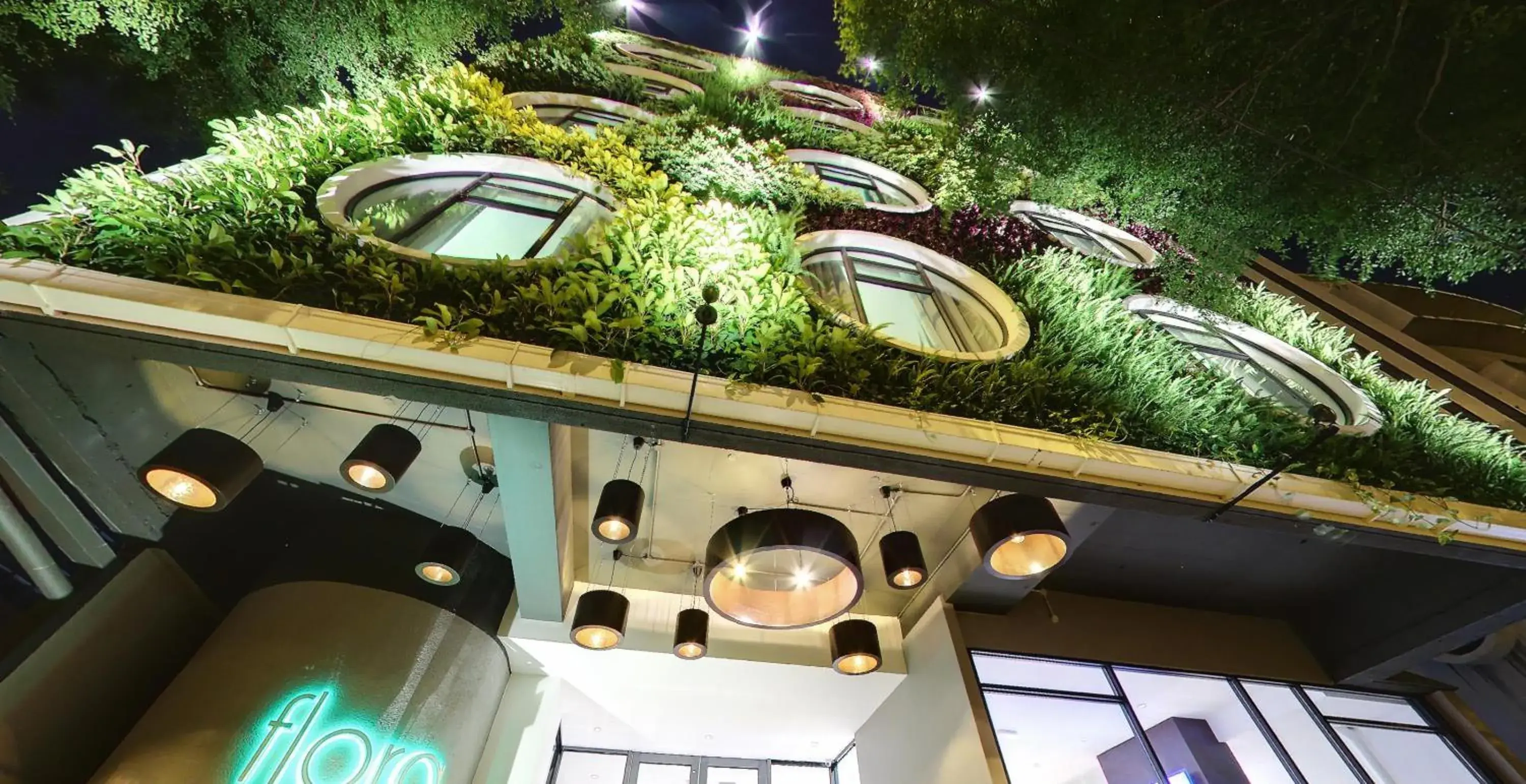 Facade/entrance in Flora by Crossroads Hotel Facade/entrance in Flora by Crossroads Hotel