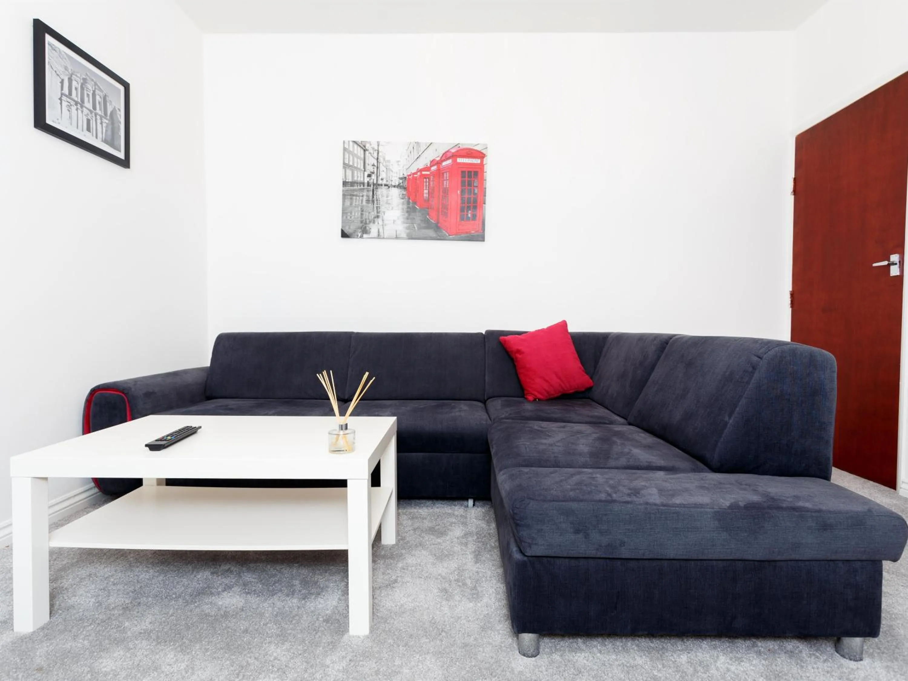 Living room in Ruth Apartments