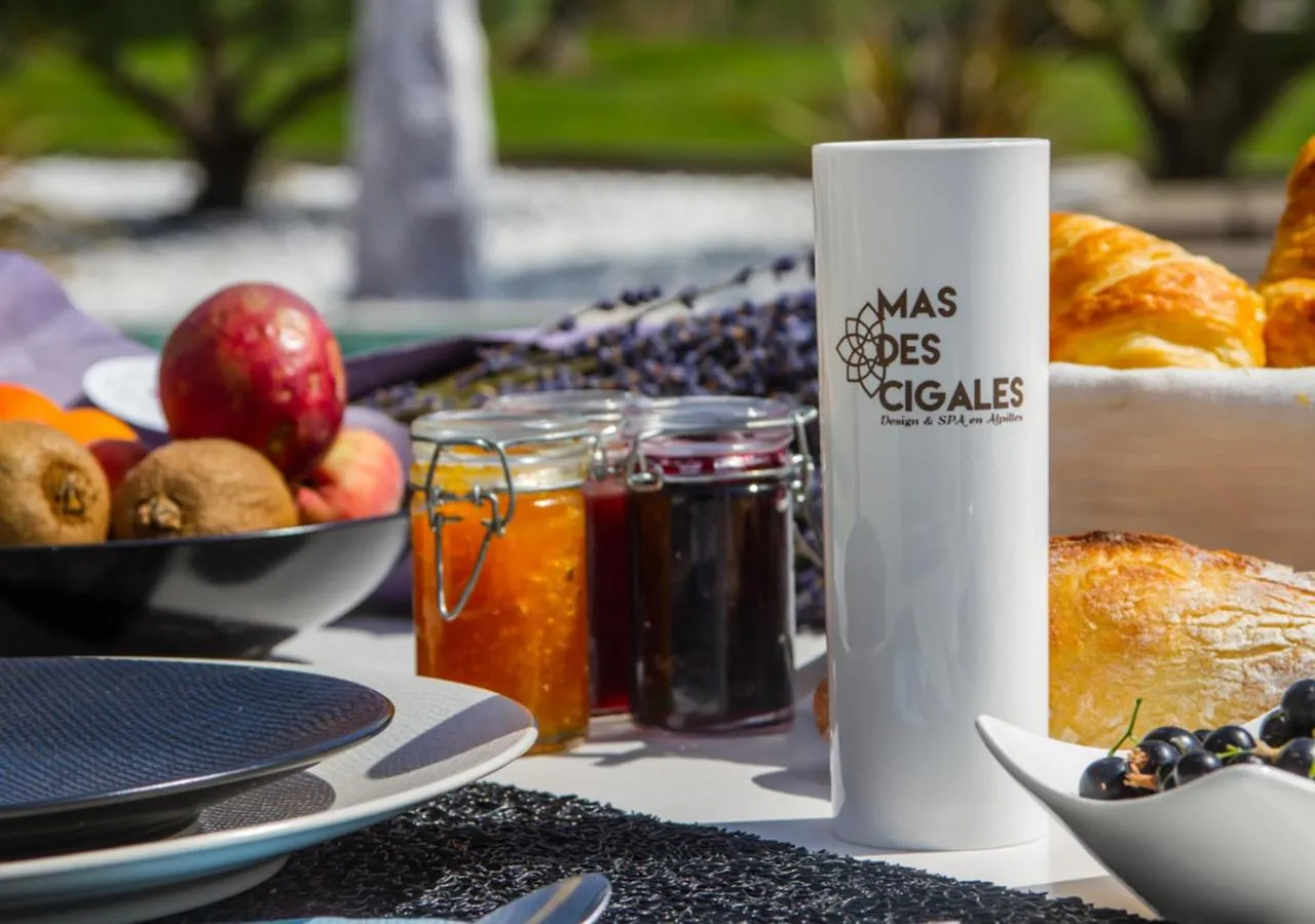 Food in Mas des Cigales