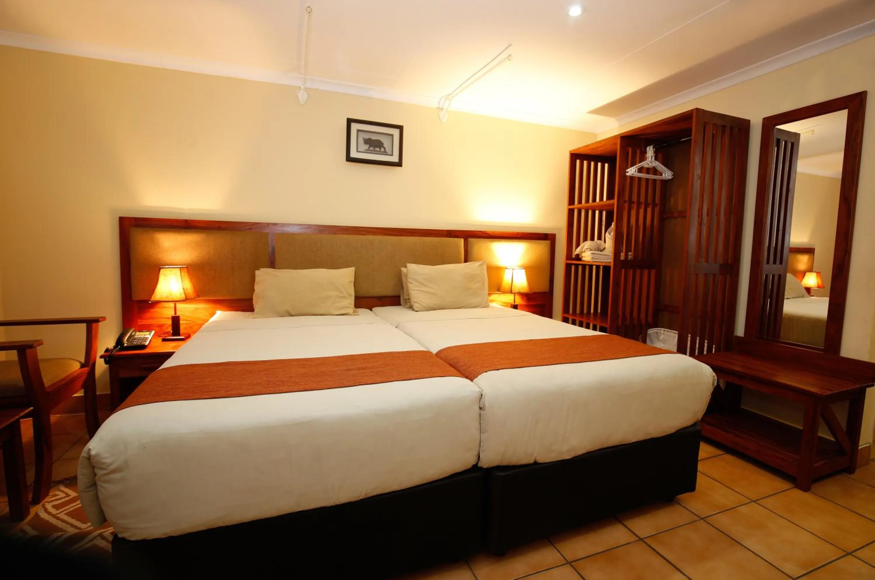 Bed in Mokoro Lodge