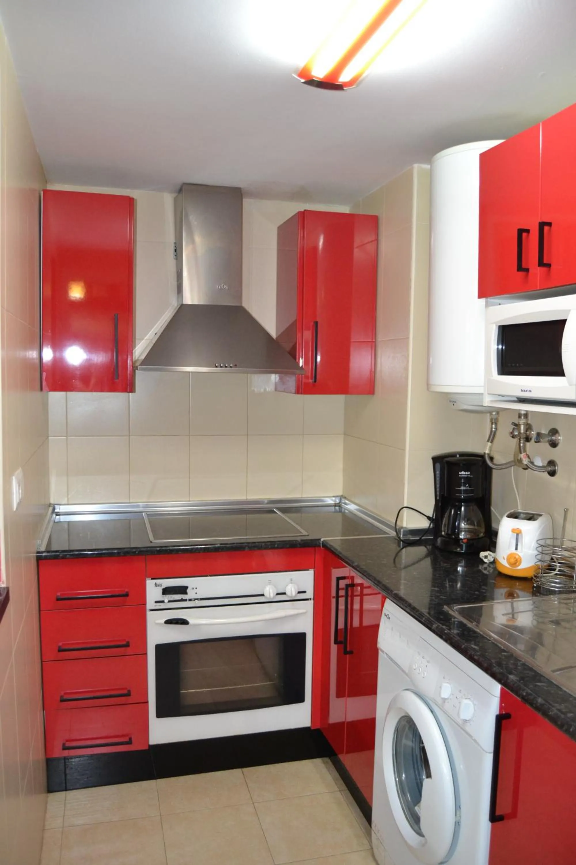 Kitchen or kitchenette in Apartamento Eursu Playa