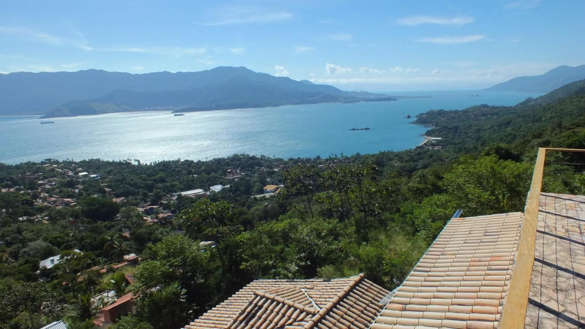 Pool view in Pousada Mirante Ilhabela