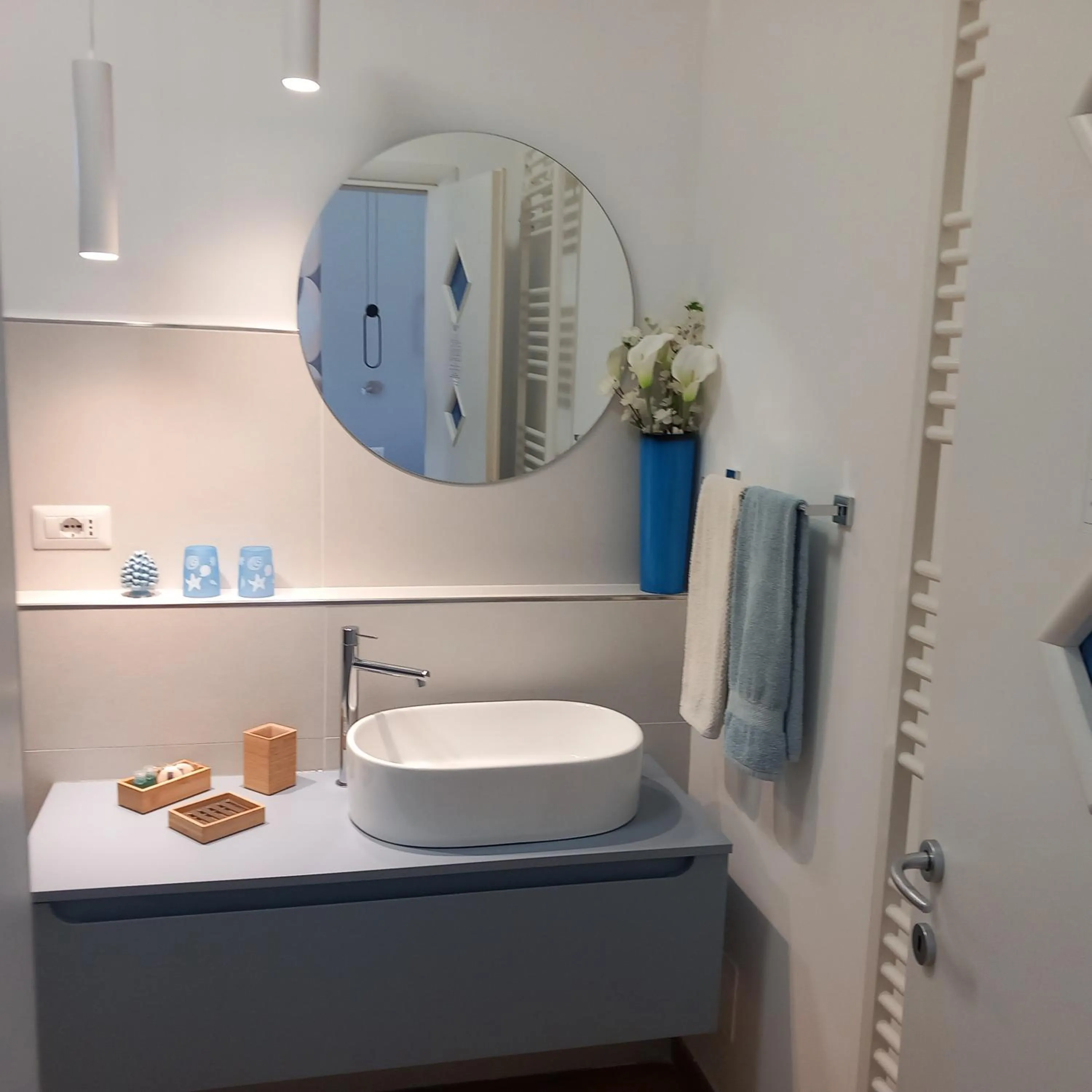 Bathroom in B&B Villa Letizia