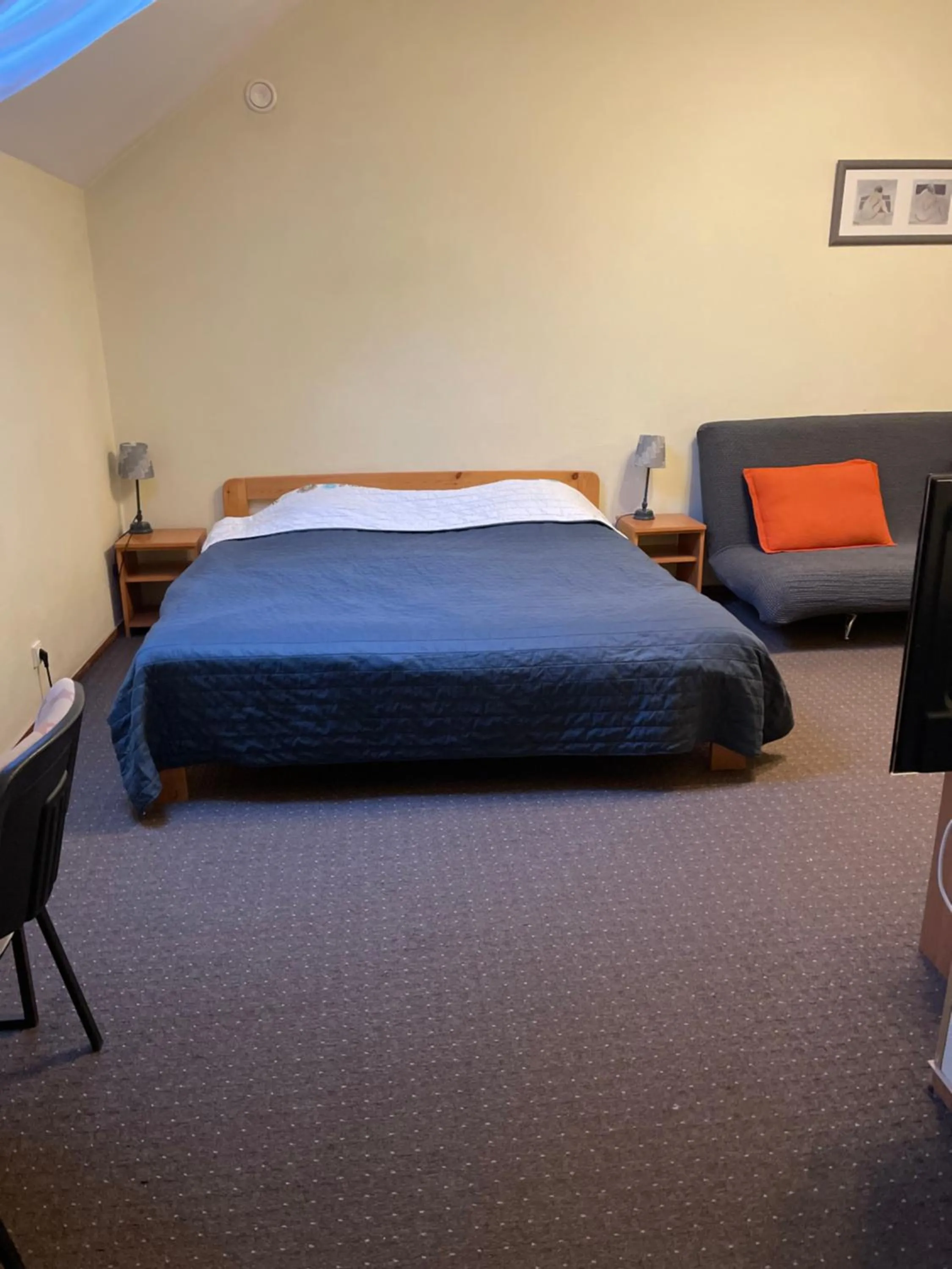 Photo of the whole room, Bed in Valentina's Rooms