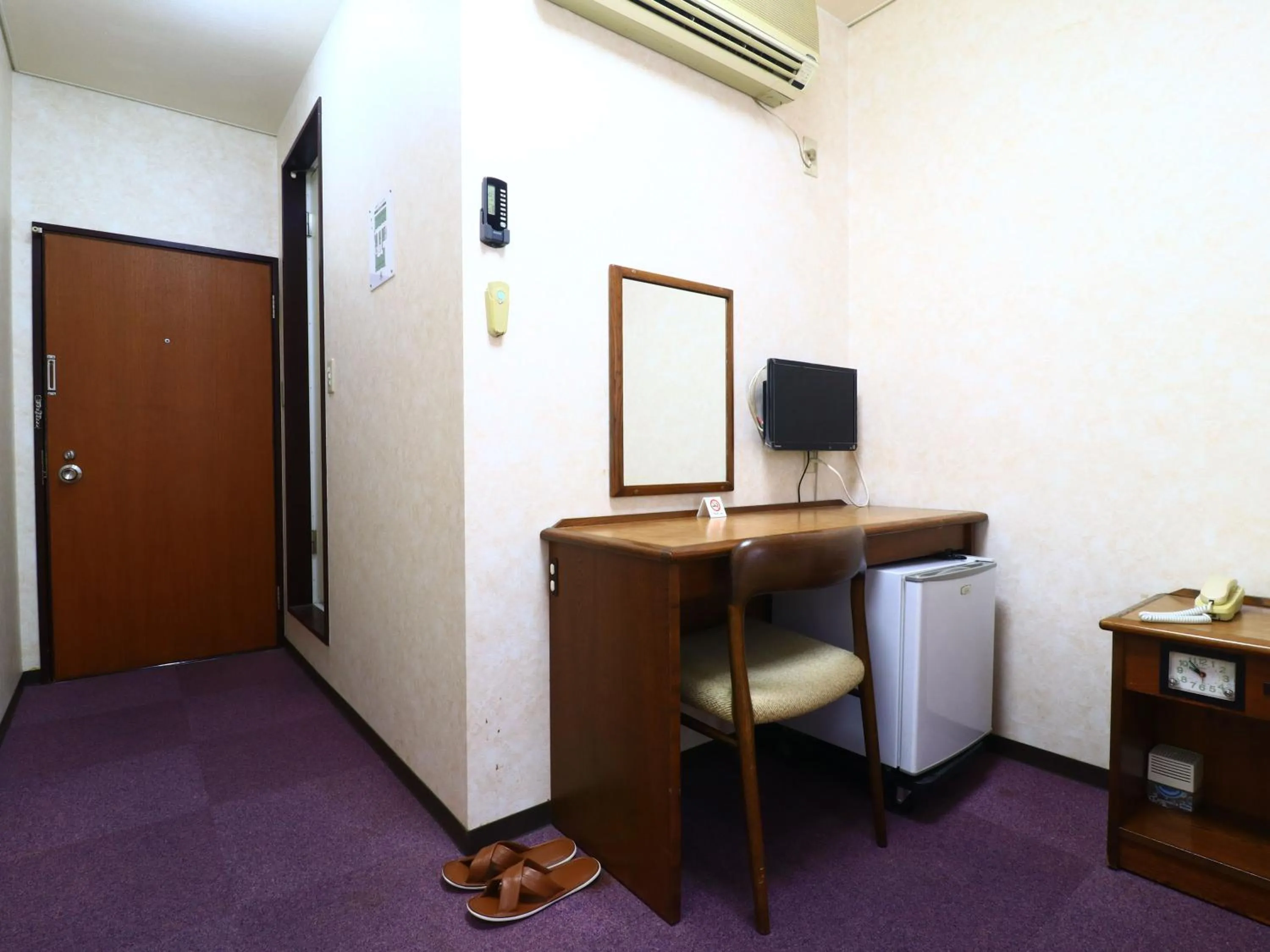 hair dresser in Shinseto Station Hotel