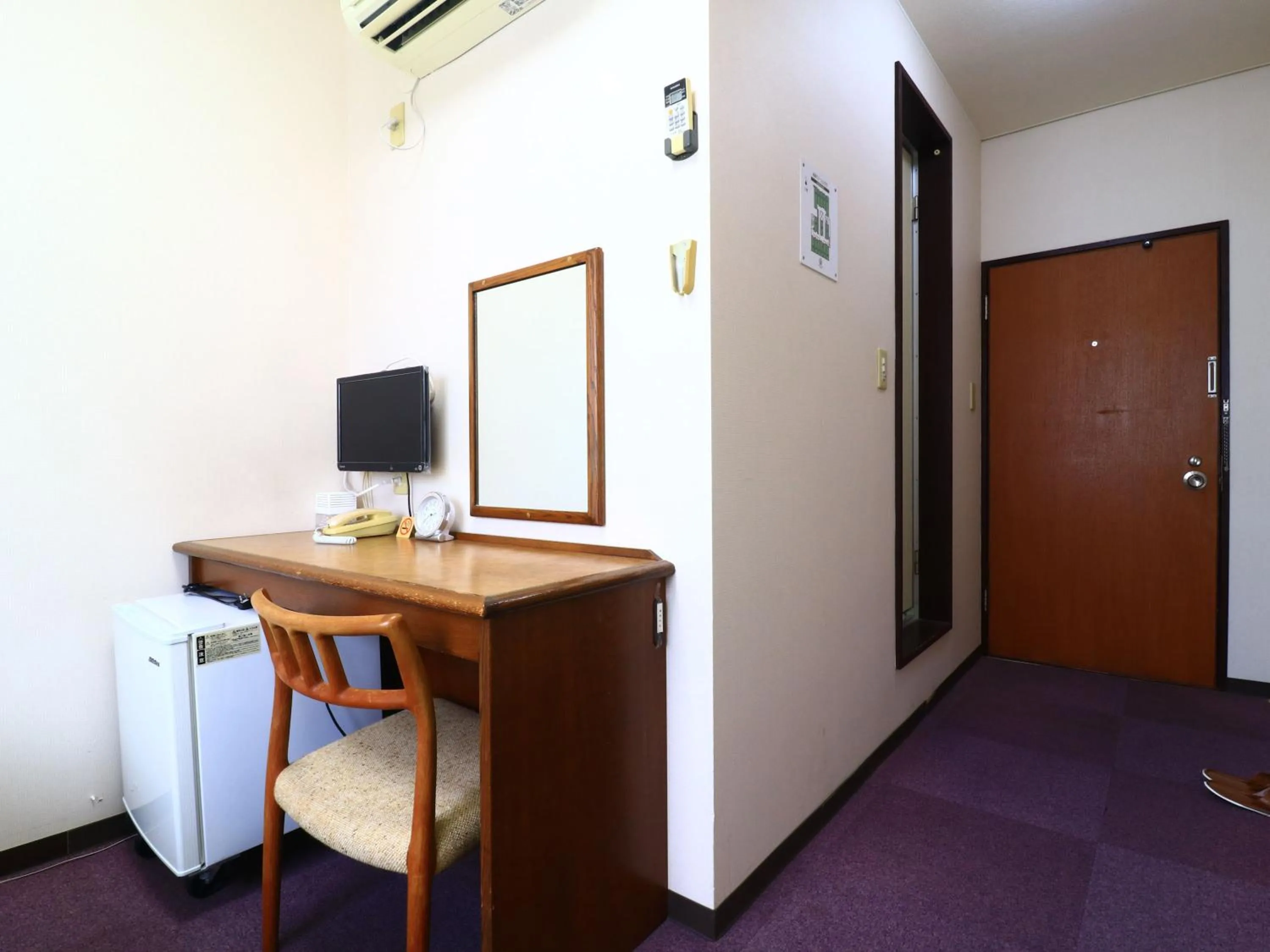 hair dresser in Shinseto Station Hotel