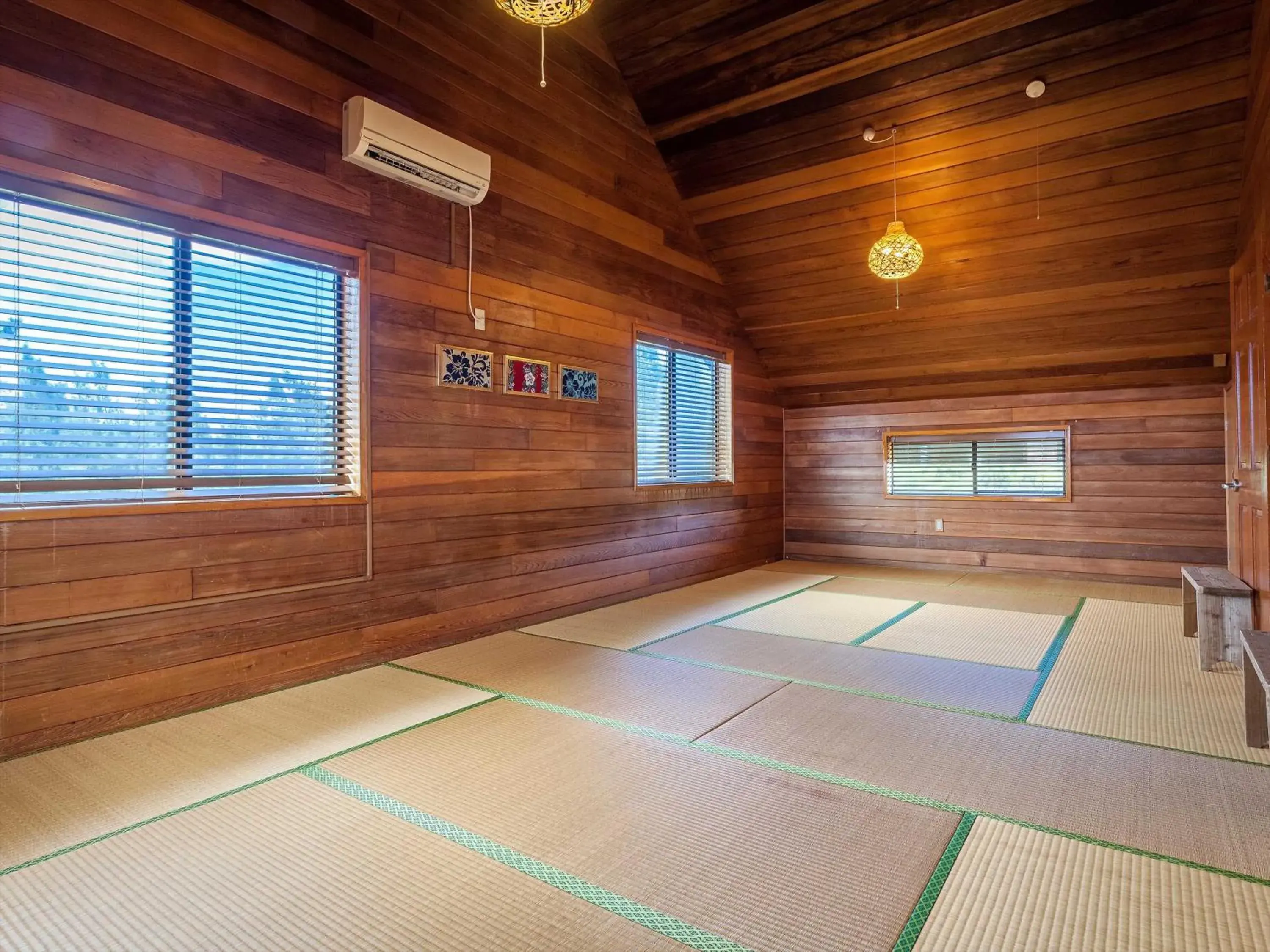 Photo of the whole room in Kariyushi Condominium Resort Yuudekiya Photo of the whole room in Kariyushi Condominium Resort Yuudekiya