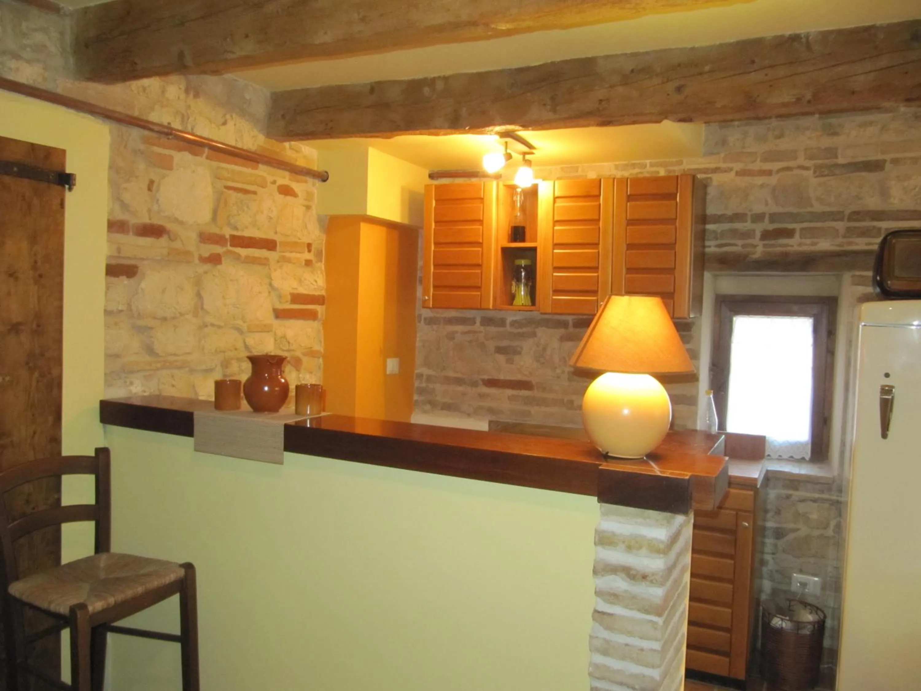 Communal kitchen in Acquamarina B&B Casa vacanze