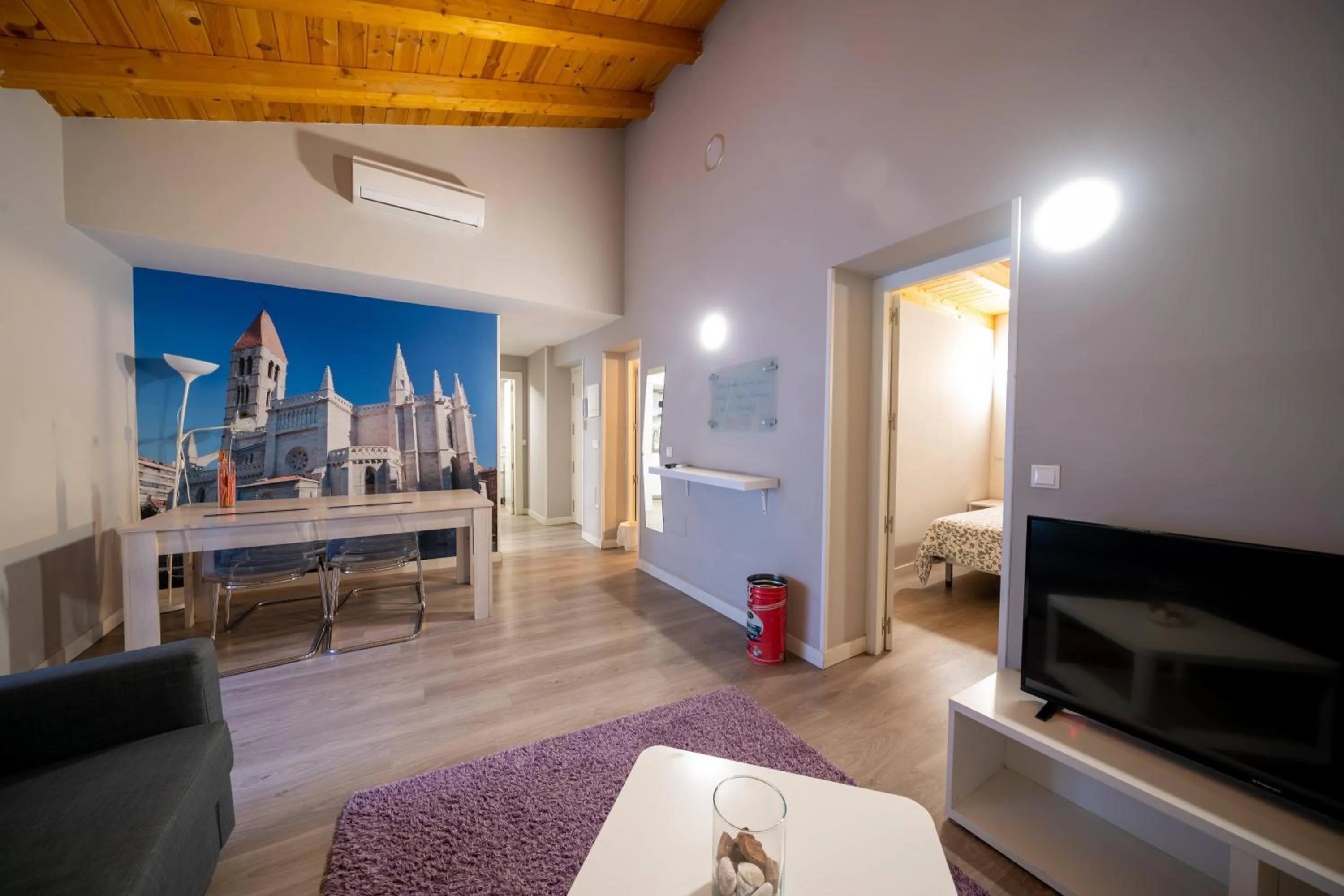 Living room in Apartamentos GO - Leopoldo Cano Center