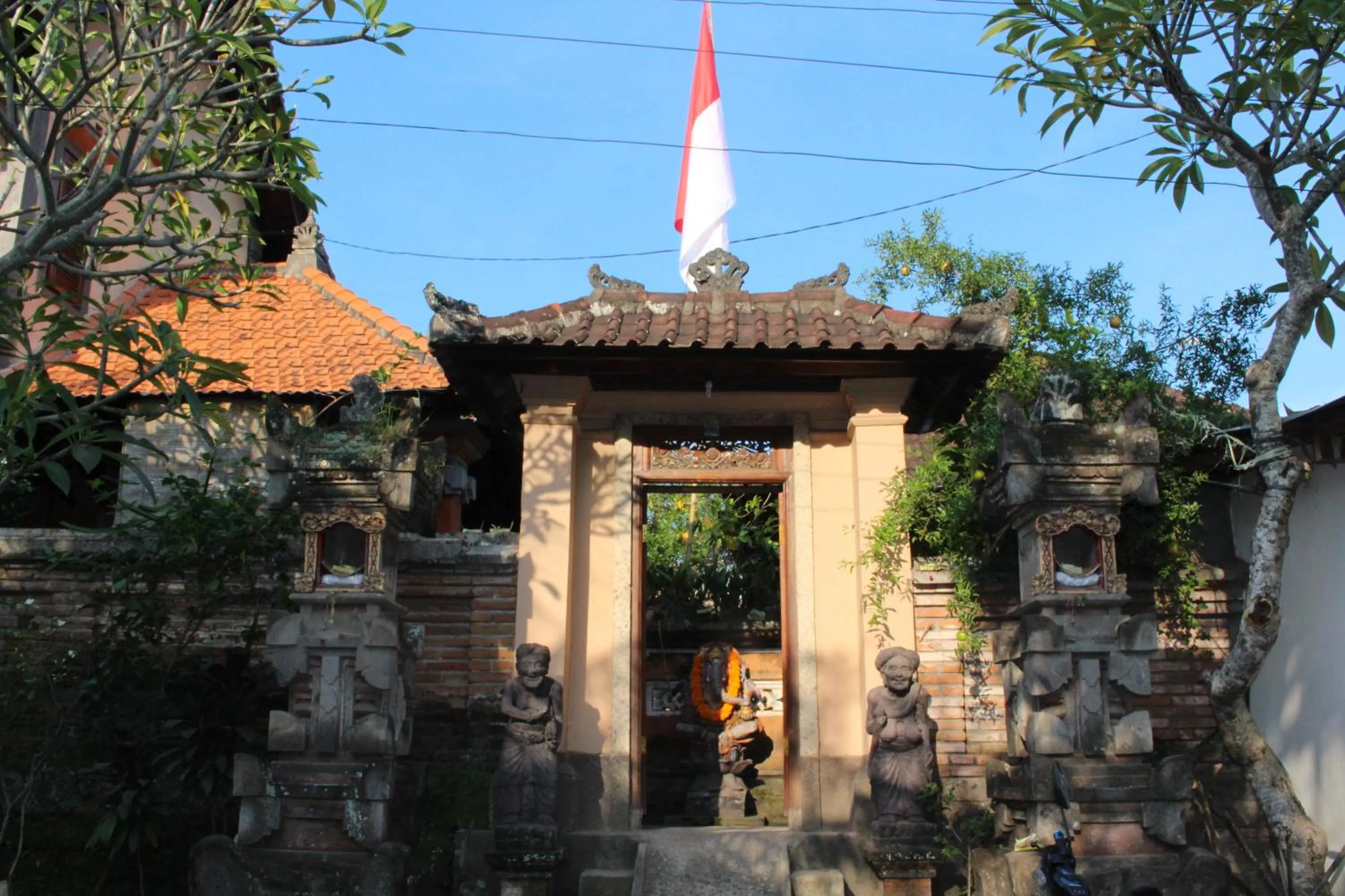 Facade/entrance in Ary House Ubud