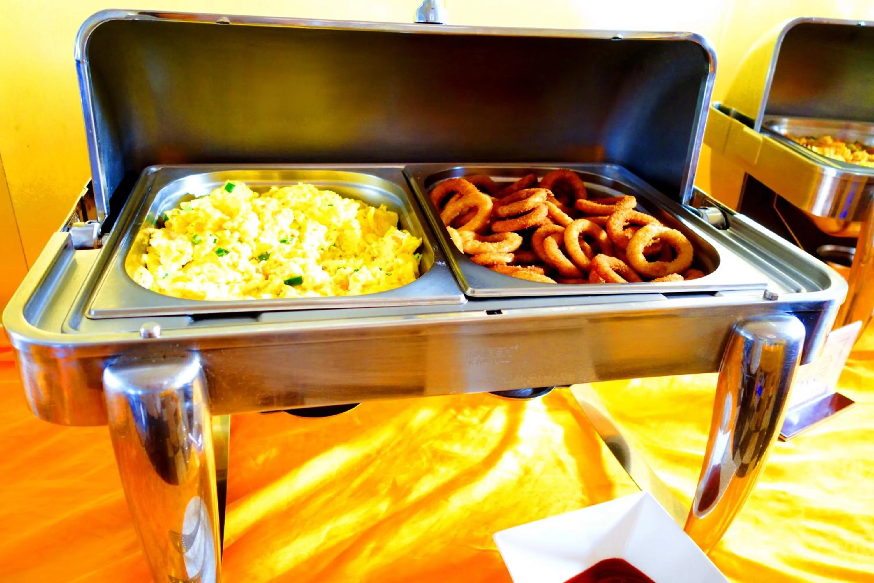 Restaurant/places to eat in 正一經典汽車商務旅館2館-台東縣旅館119號