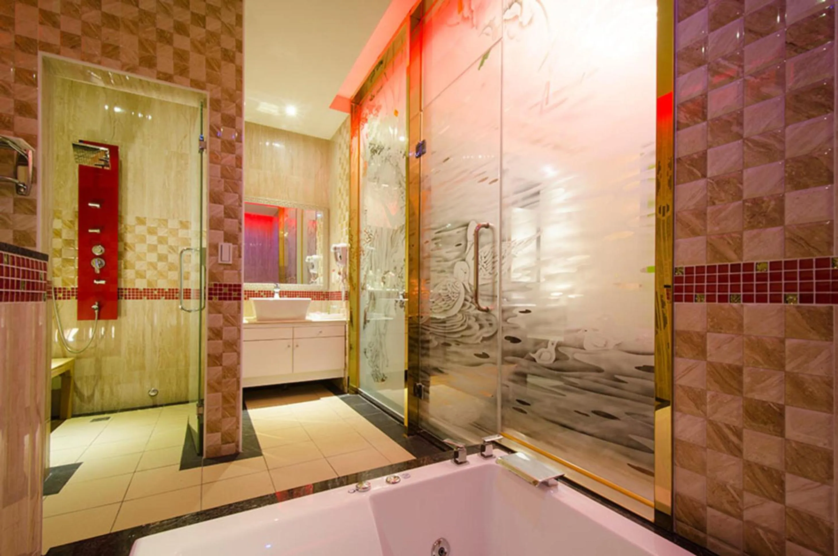 Spa and wellness centre/facilities in 正一經典汽車商務旅館2館-台東縣旅館119號