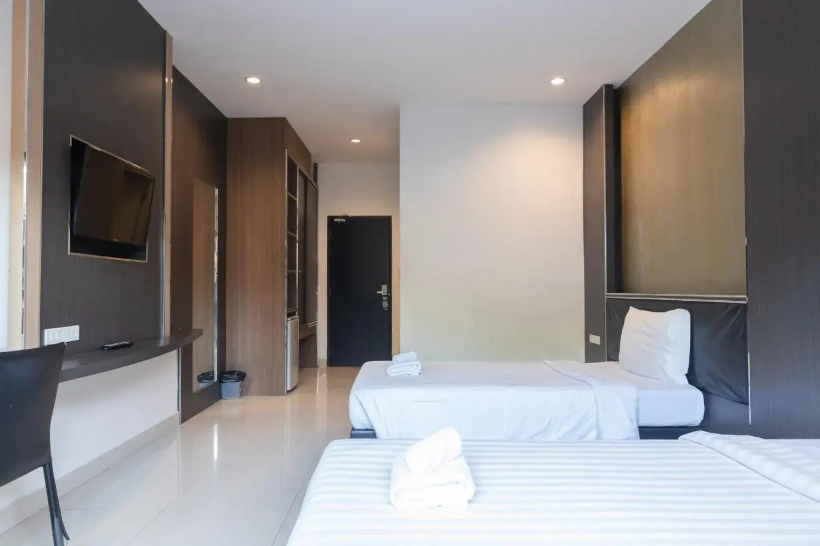 Bedroom, Bed in Tribe Pattaya SHA certificated