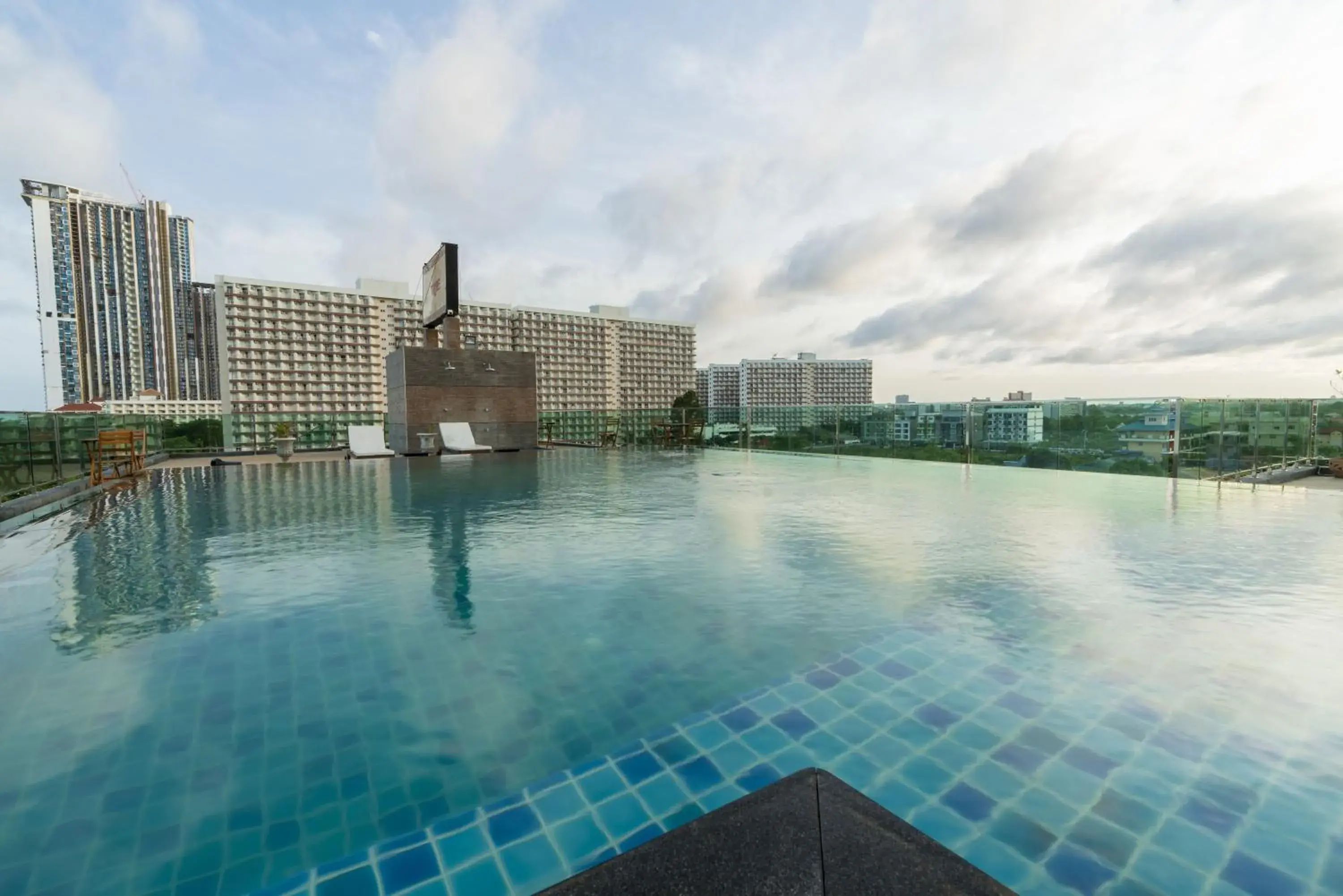 Swimming Pool in Tribe Pattaya SHA certificated