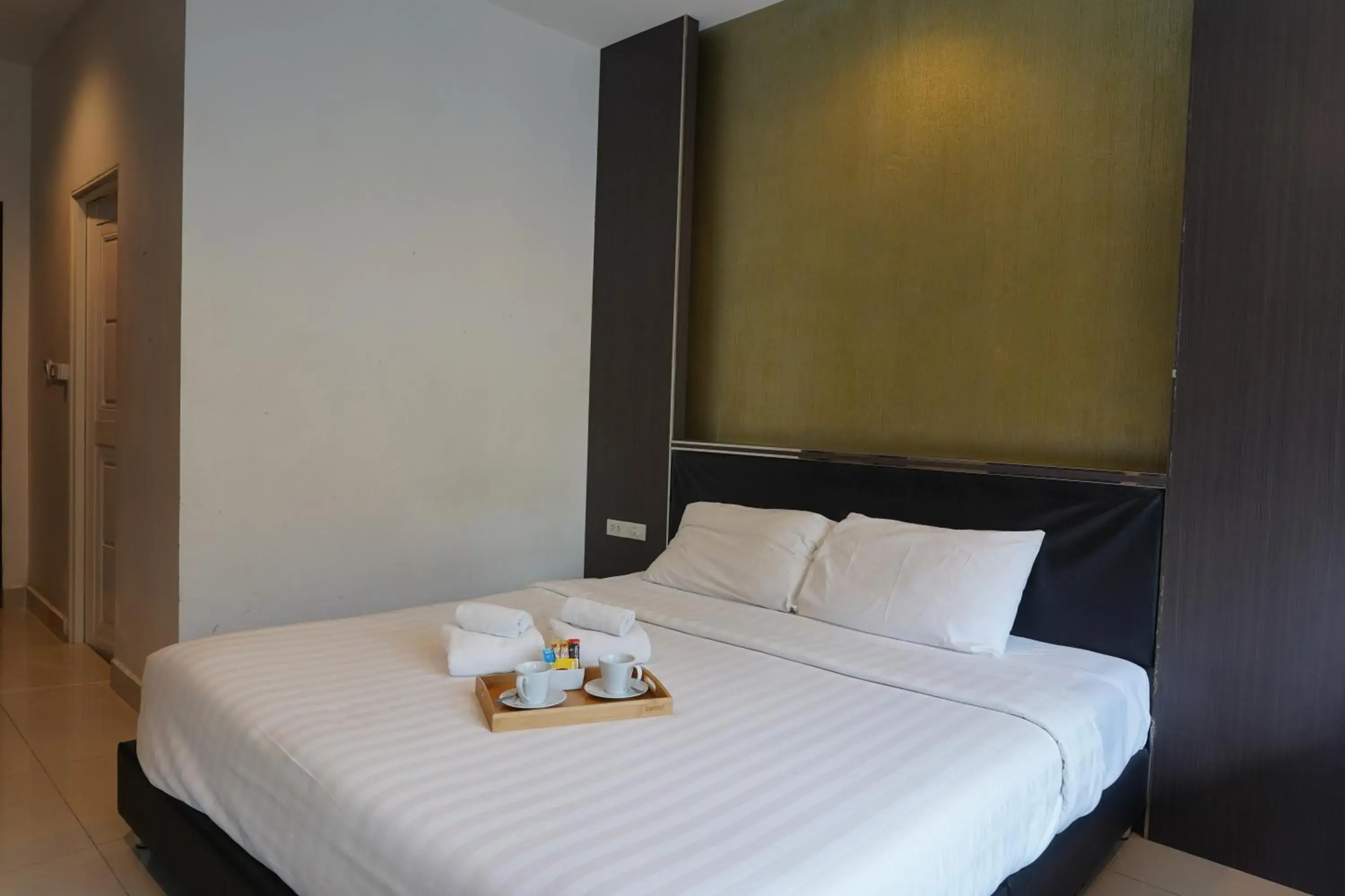 Bedroom, Bed in Tribe Pattaya SHA certificated