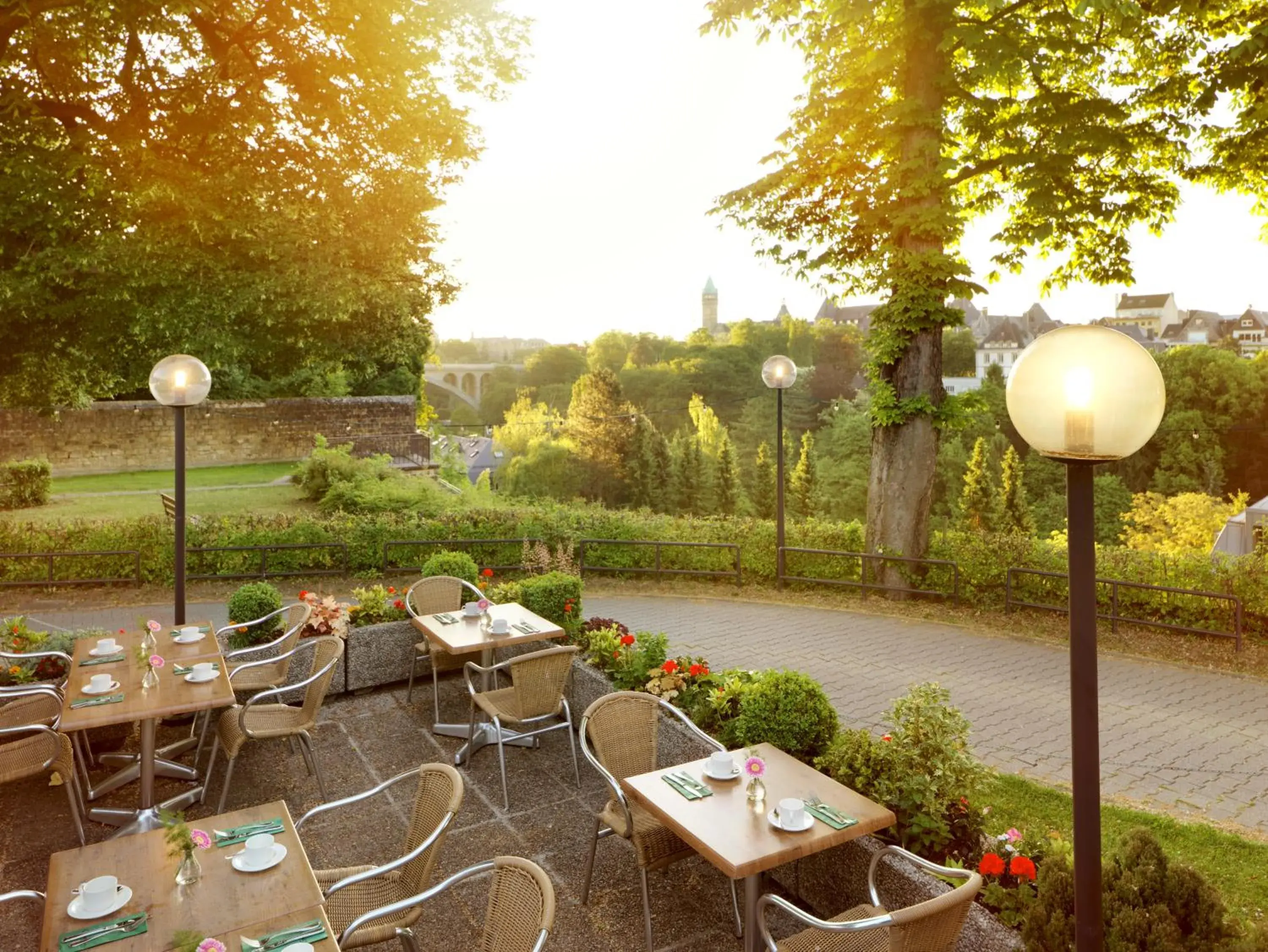 Restaurant/places to eat in Hotel Parc Belle-Vue Restaurant/places to eat in Hotel Parc Belle-Vue