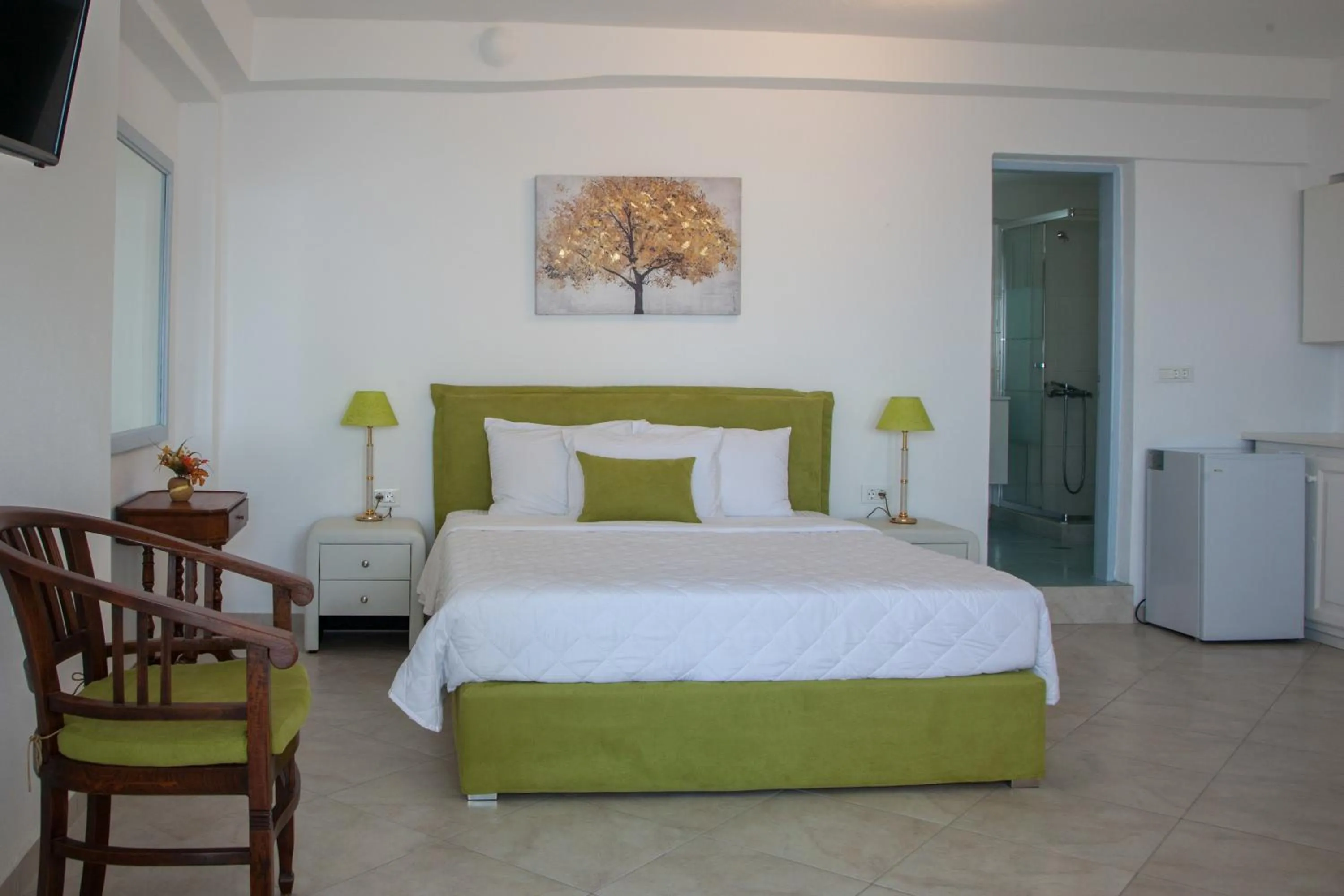 Bed in Luna Rossa Santorini