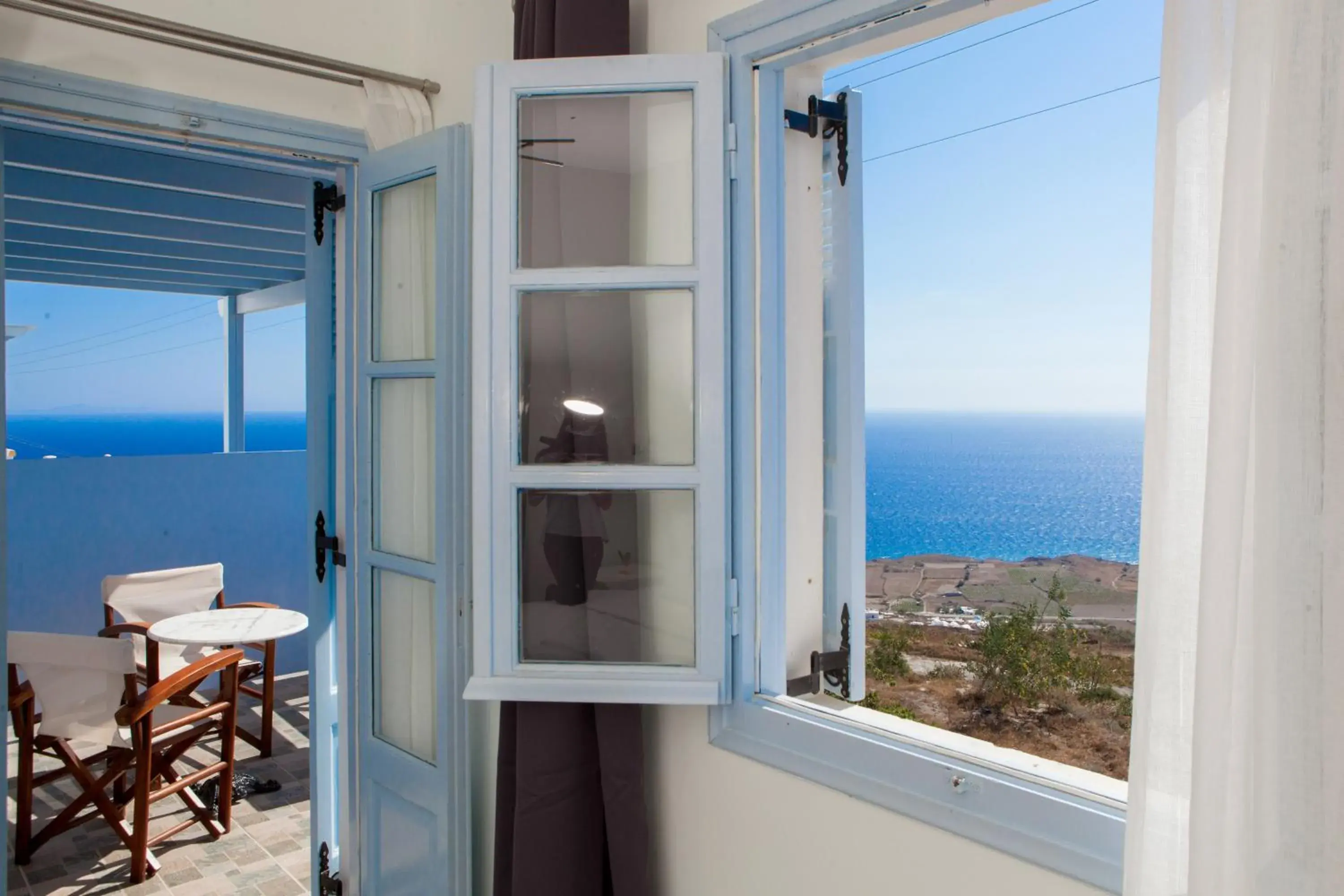 Studio with Balcony and Wide Sunrise Sea View in Luna Rossa Santorini Studio with Balcony and Wide Sunrise Sea View in Luna Rossa Santorini