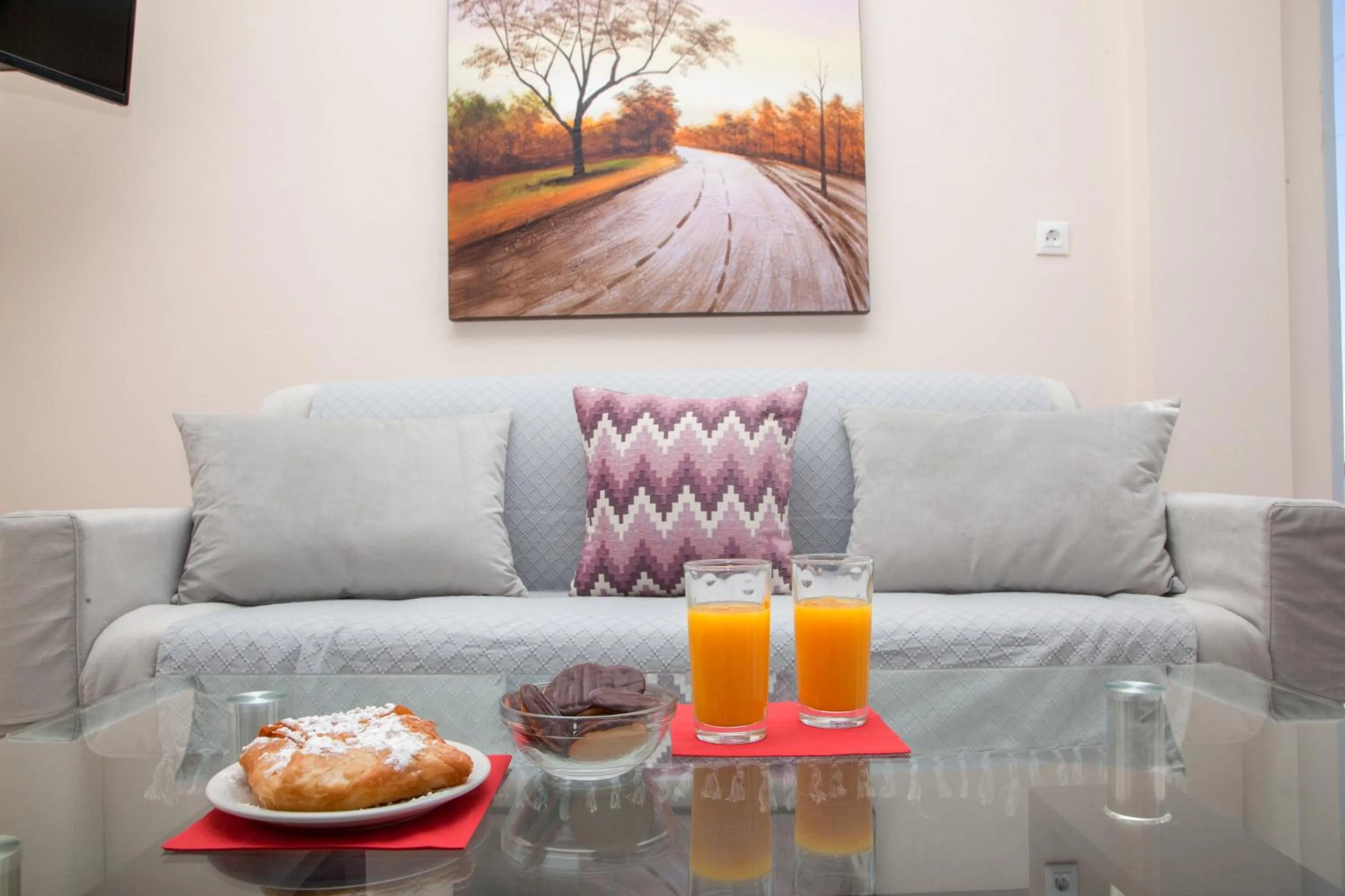 Living room in Luna Rossa Santorini