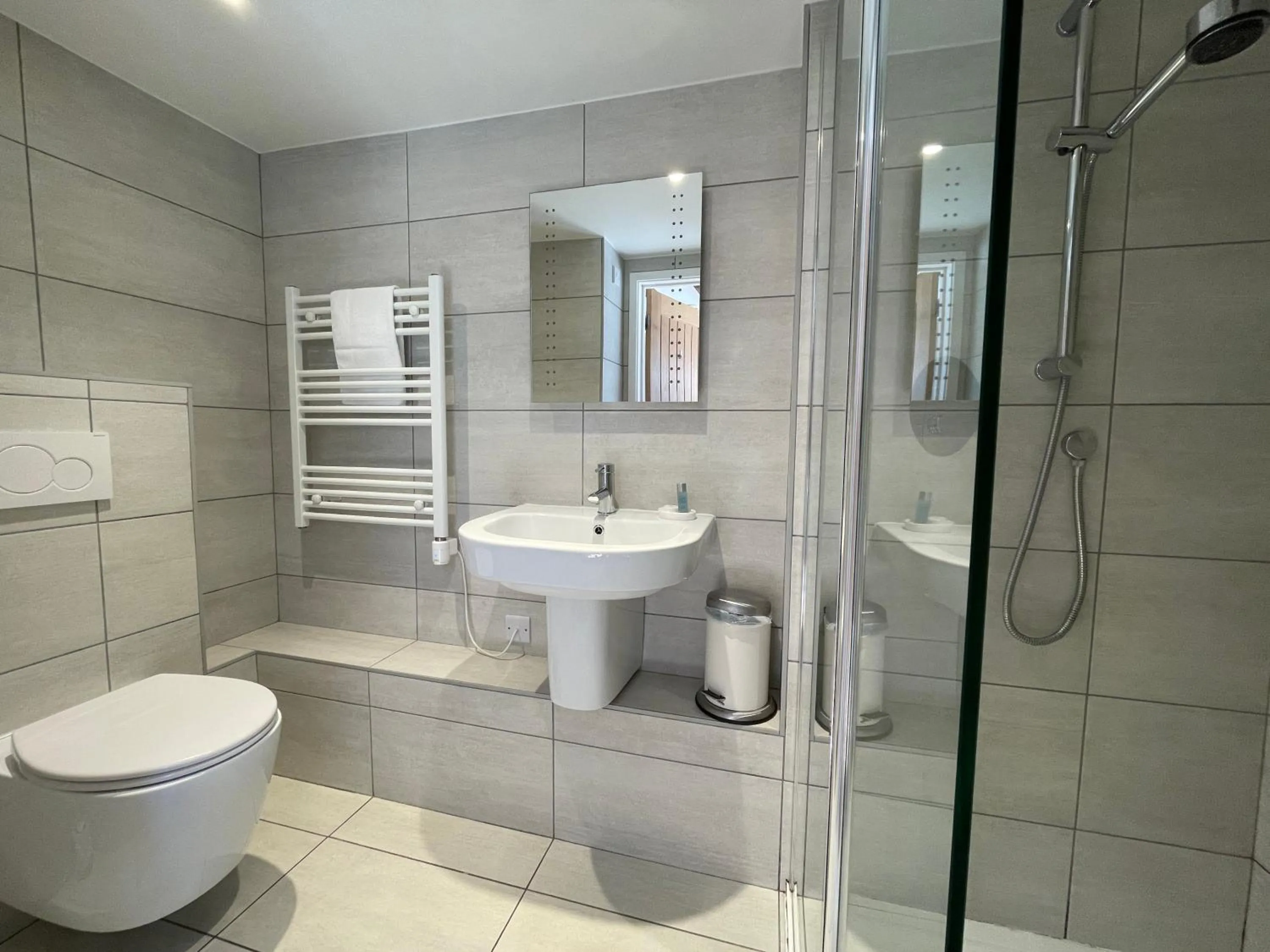 The Queen Matilda Country Rooms
