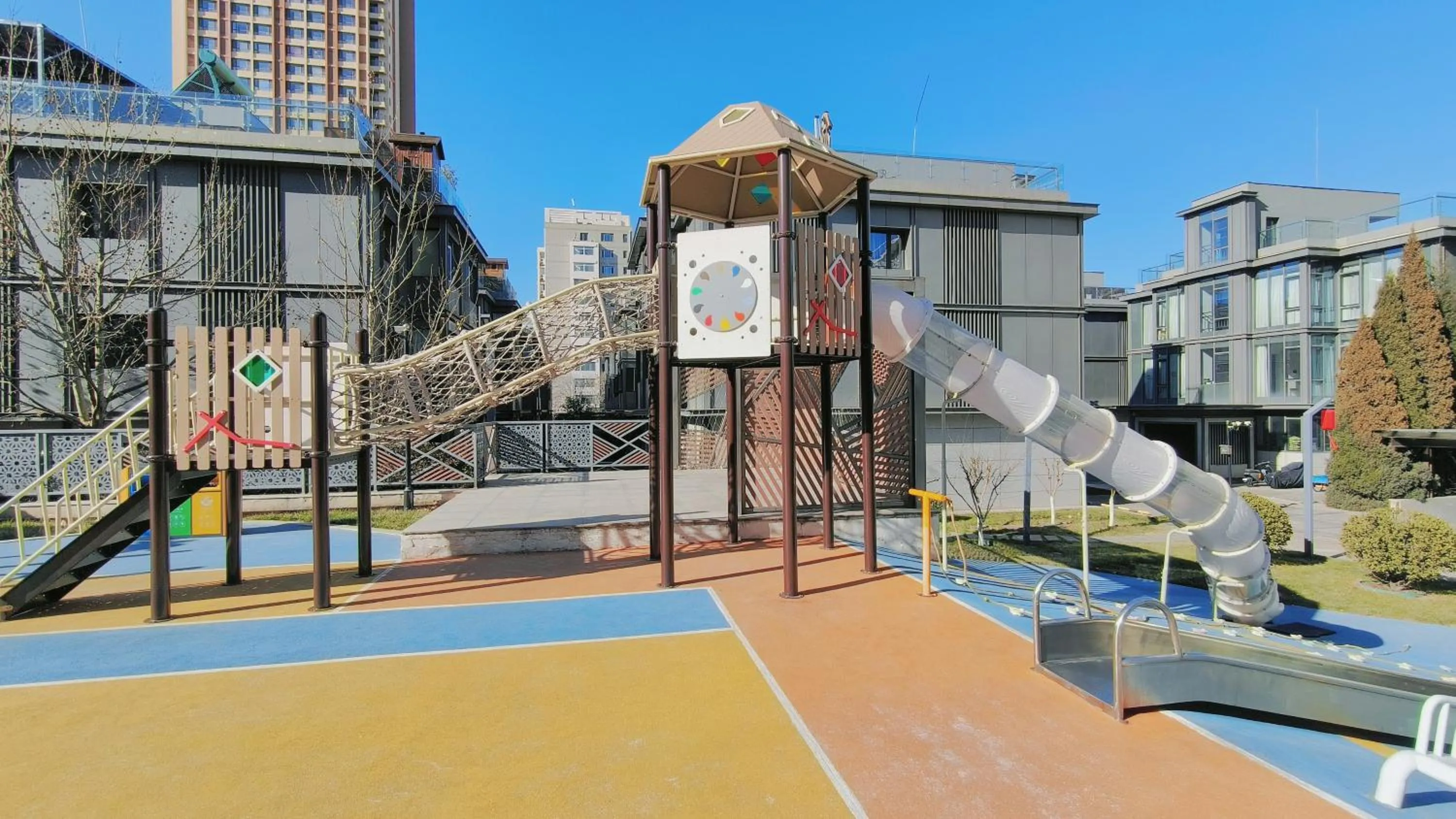 Children play ground in Green Park Hotel Tianjin