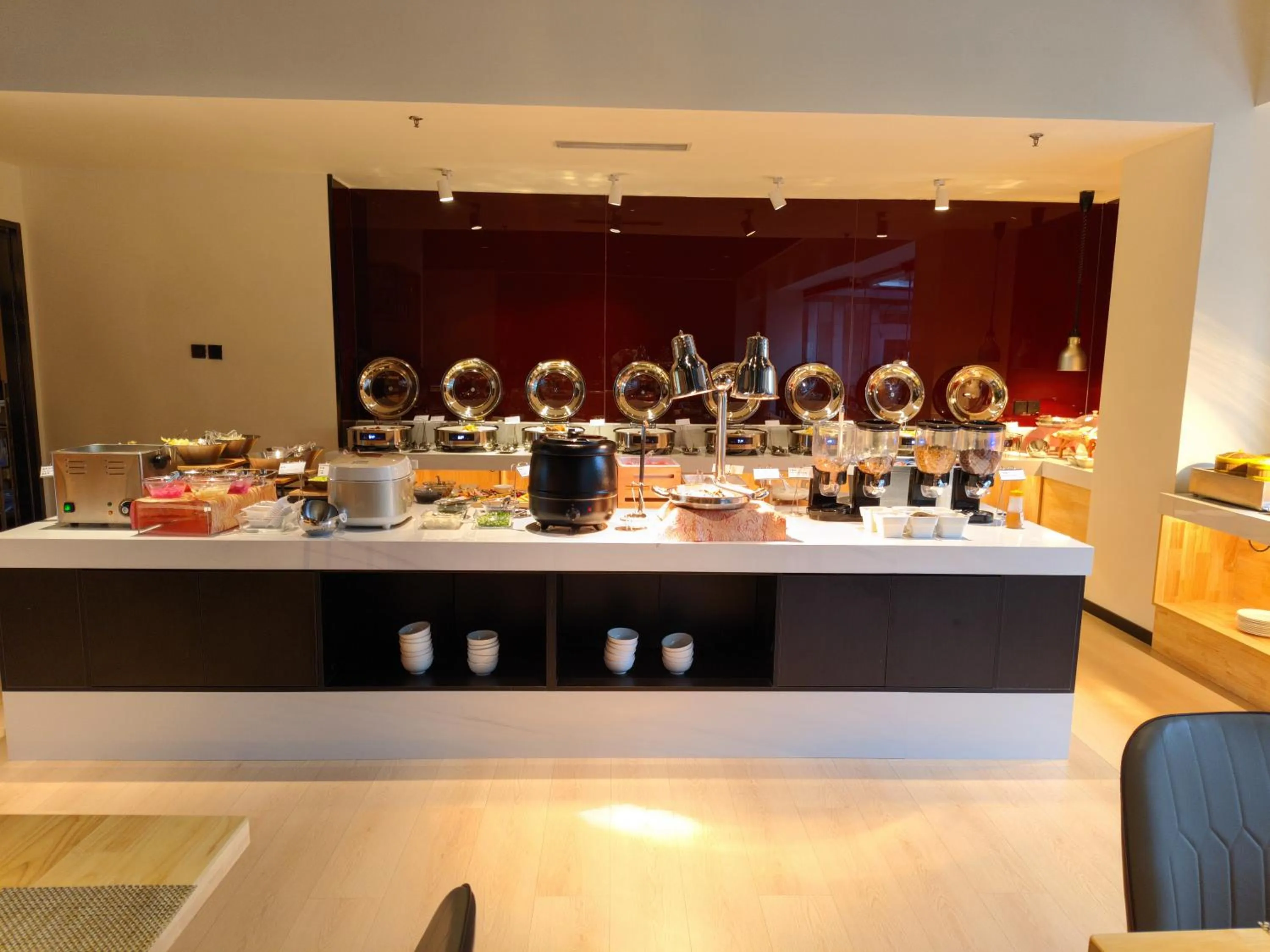 Breakfast in Green Park Hotel Tianjin