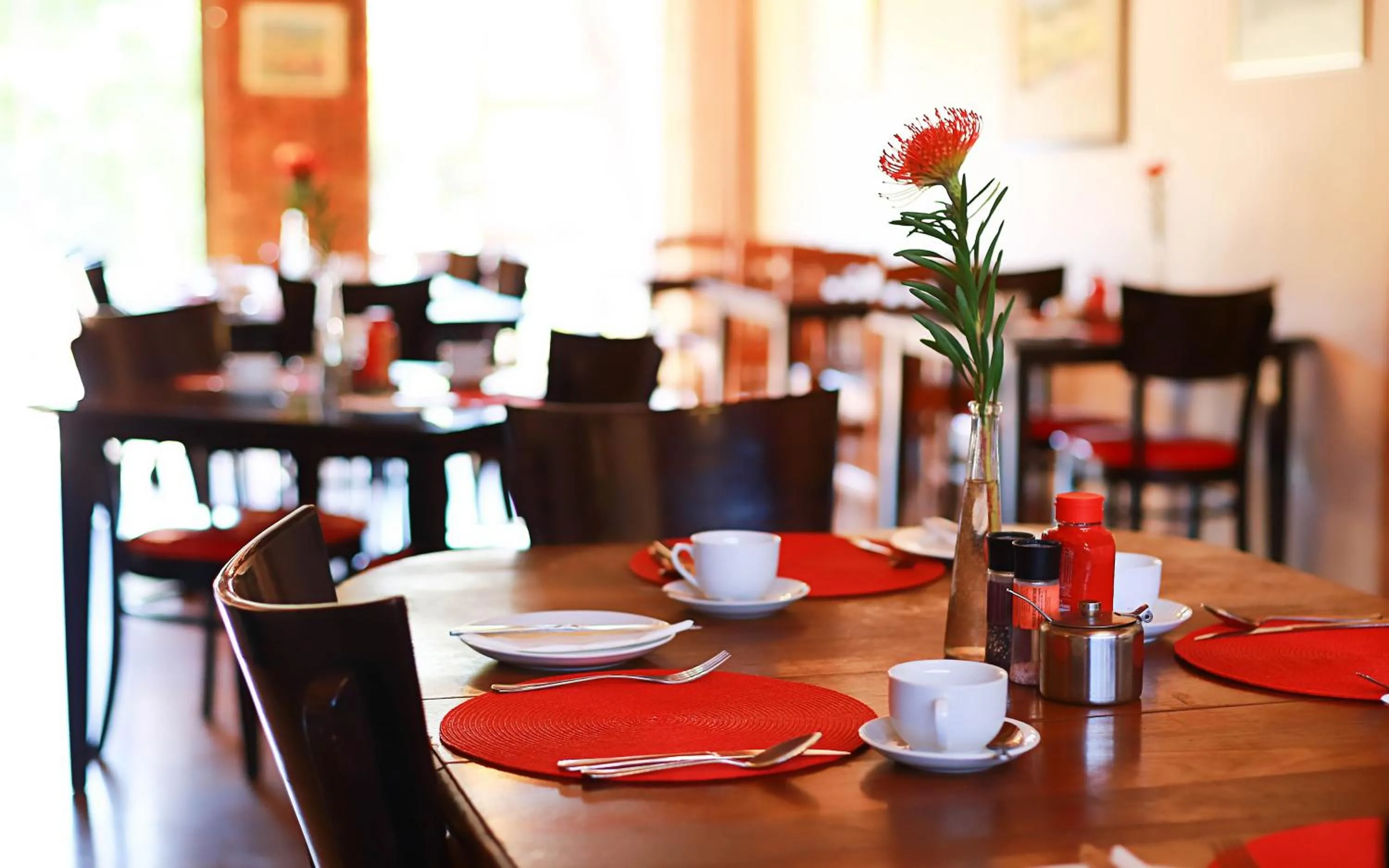 Dining area in Huys ten Bosch