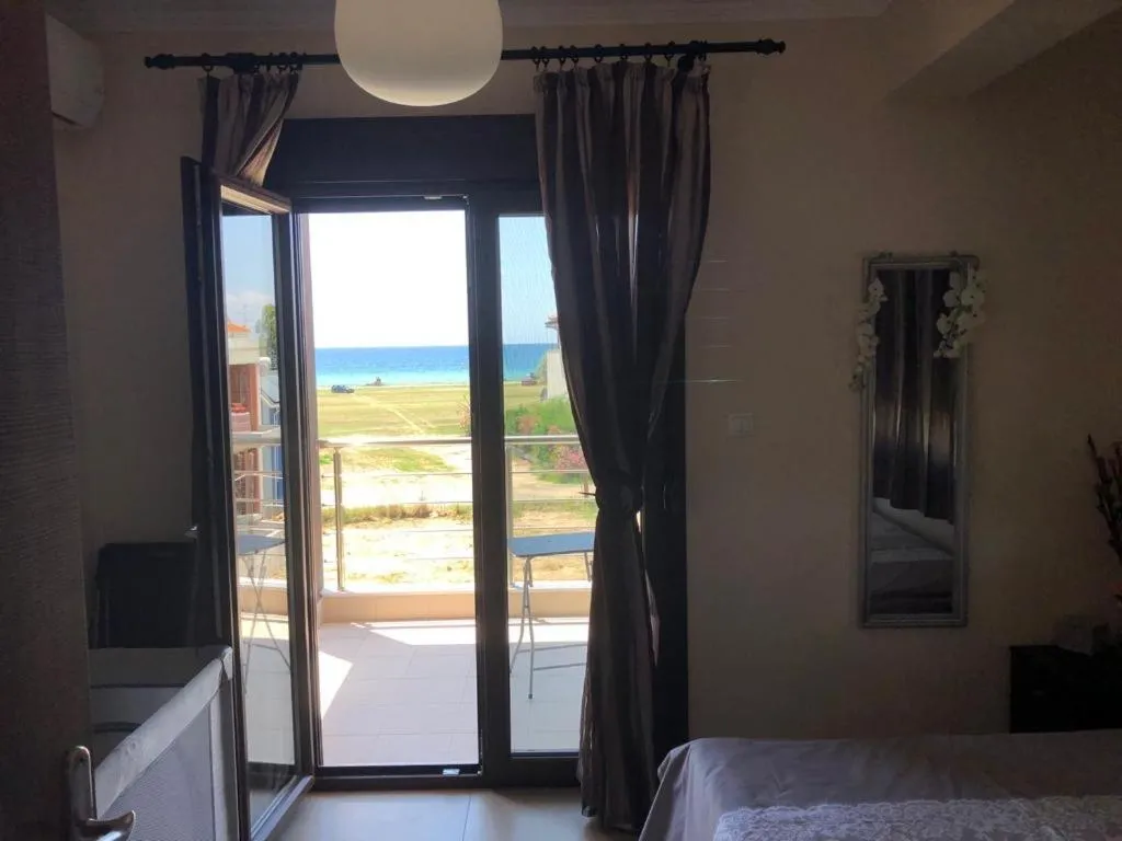 AM Beach House