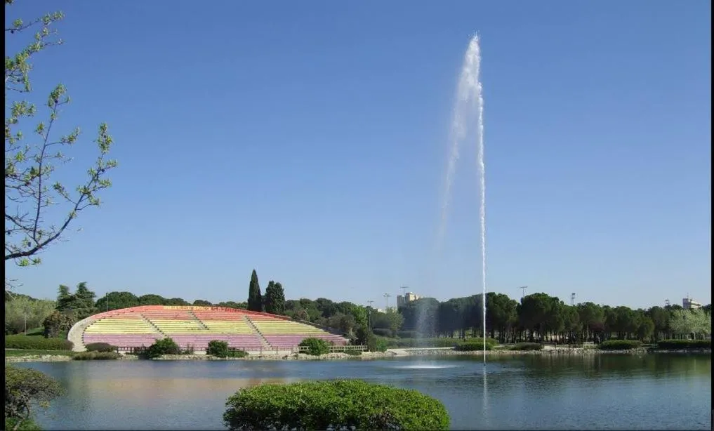 Natural landscape in Apartamento Aluche con parking gratuito