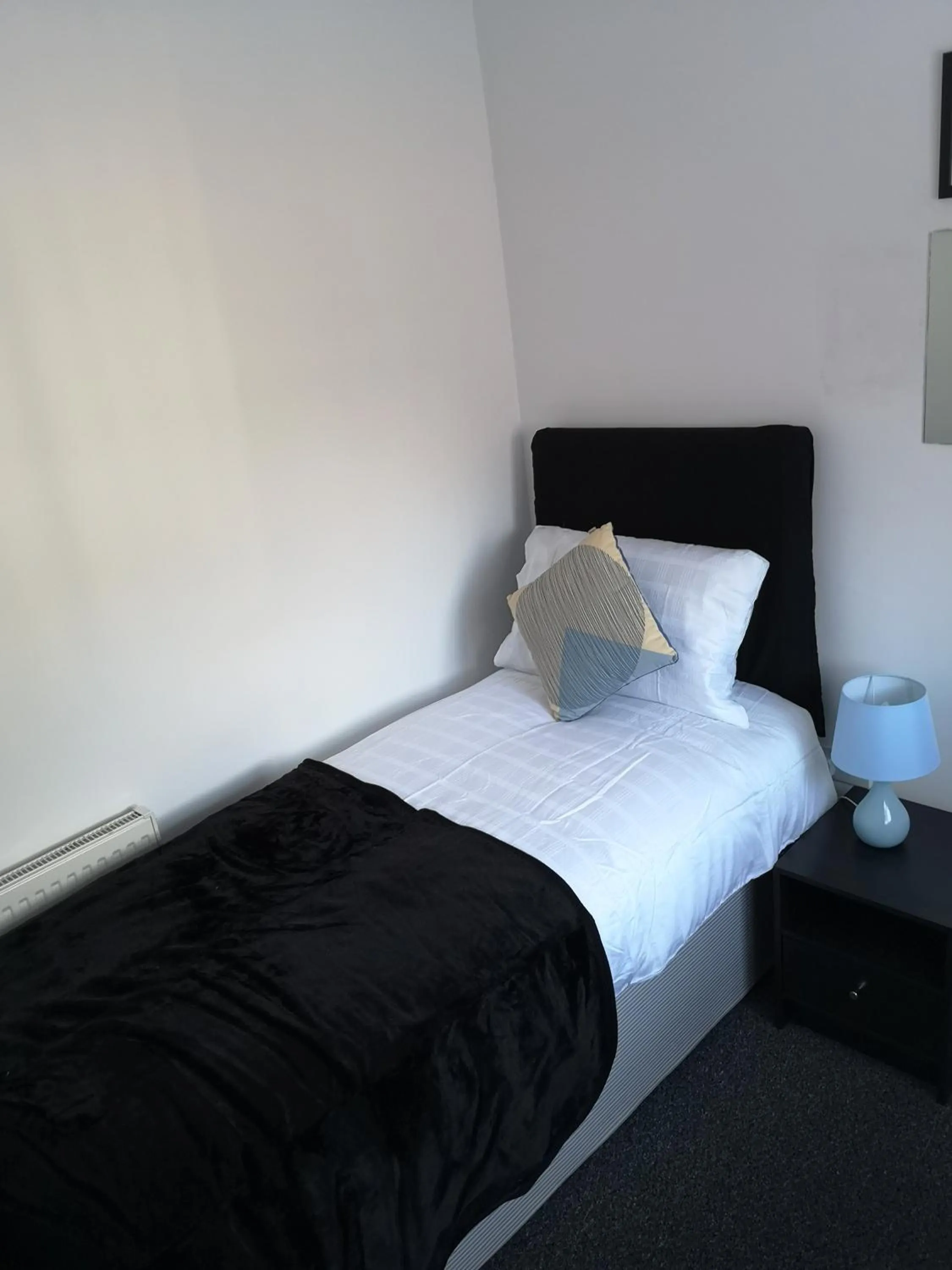 Bed in Havering Hotel