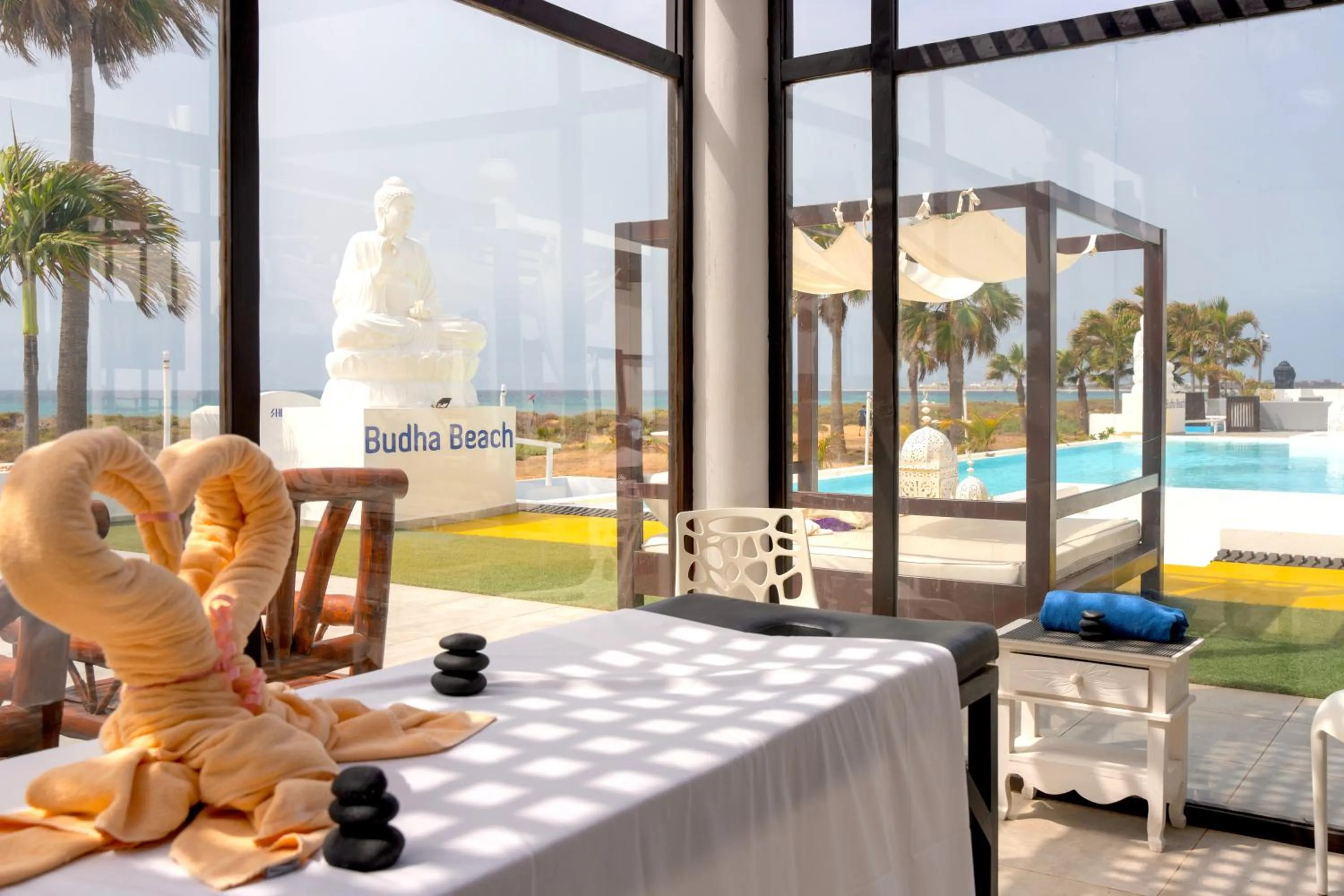 Massage in Hotel LIVVO Budha Beach