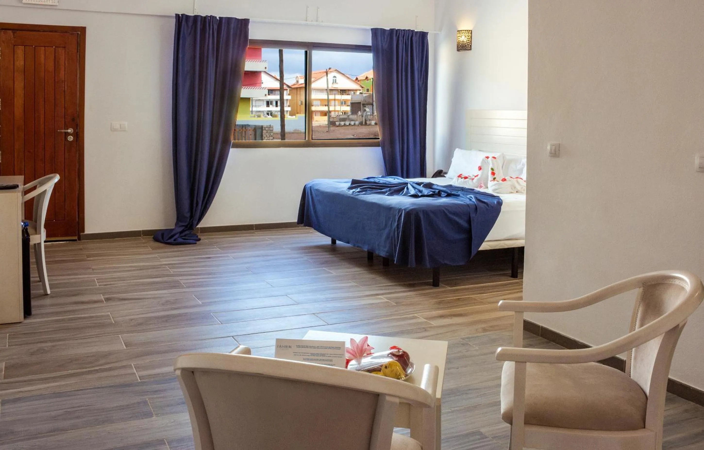 Bedroom, Bed in Hotel LIVVO Budha Beach