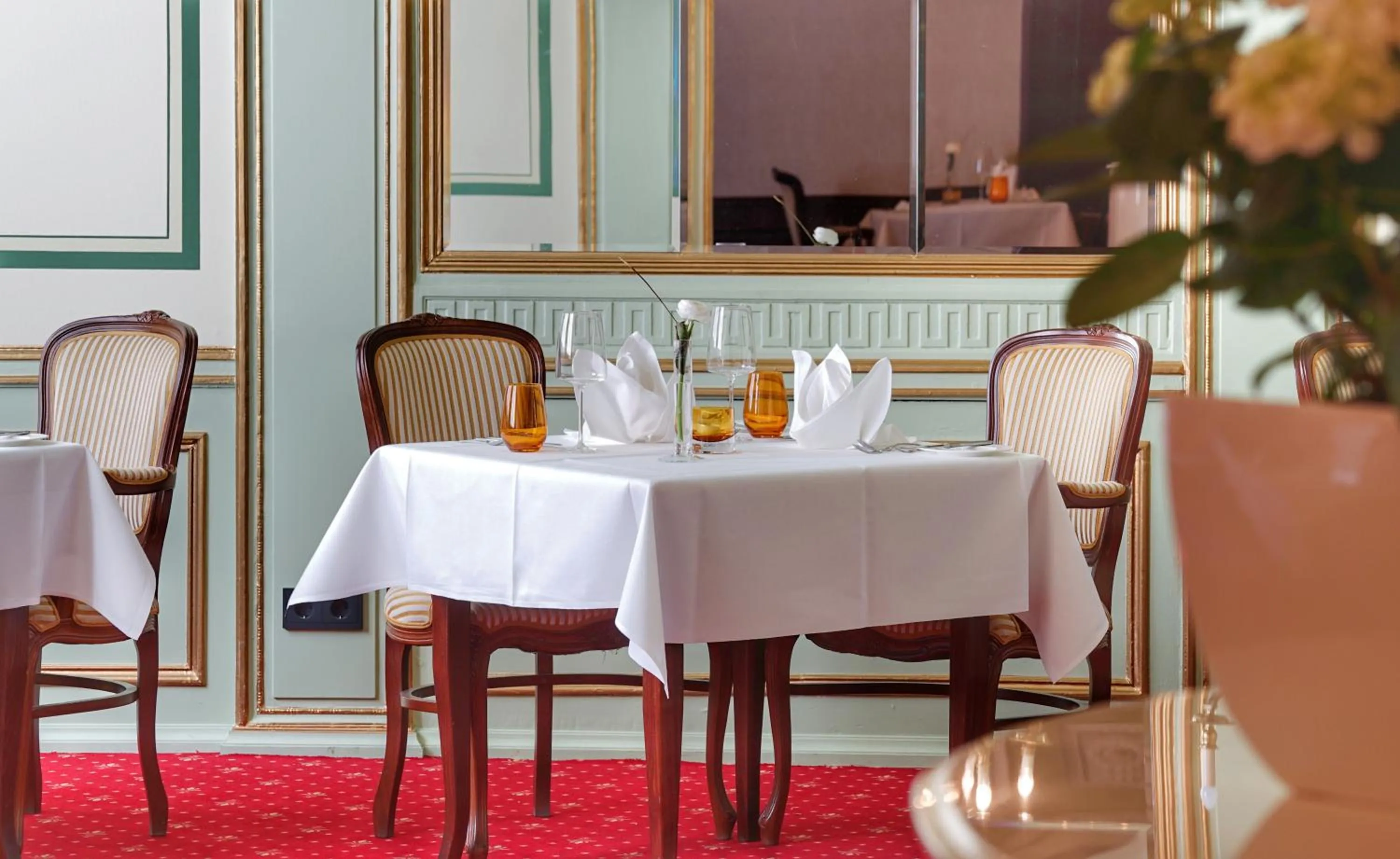 Restaurant/places to eat in Weinhaus Uhle