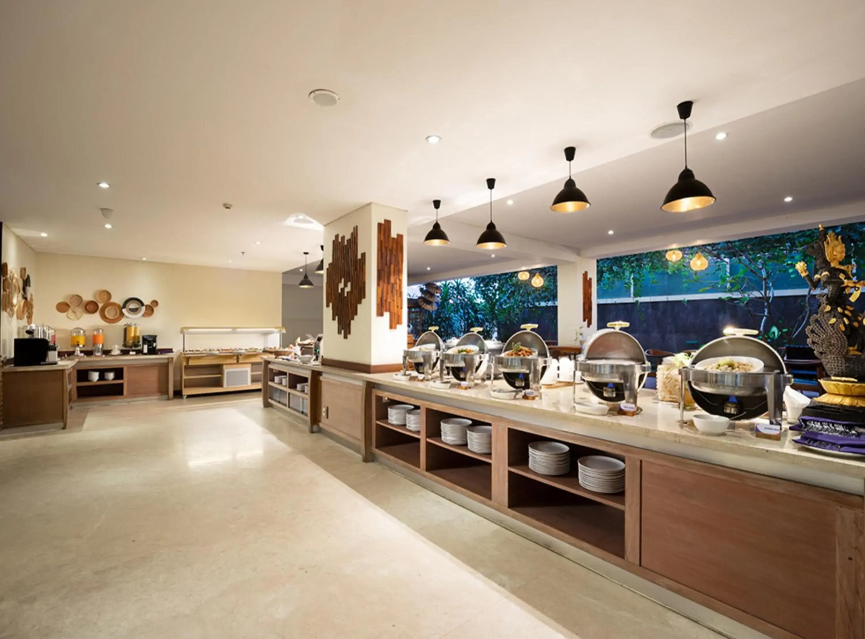 Restaurant/places to eat in FOX Hotel Jimbaran Beach Bali Restaurant/places to eat in FOX Hotel Jimbaran Beach Bali