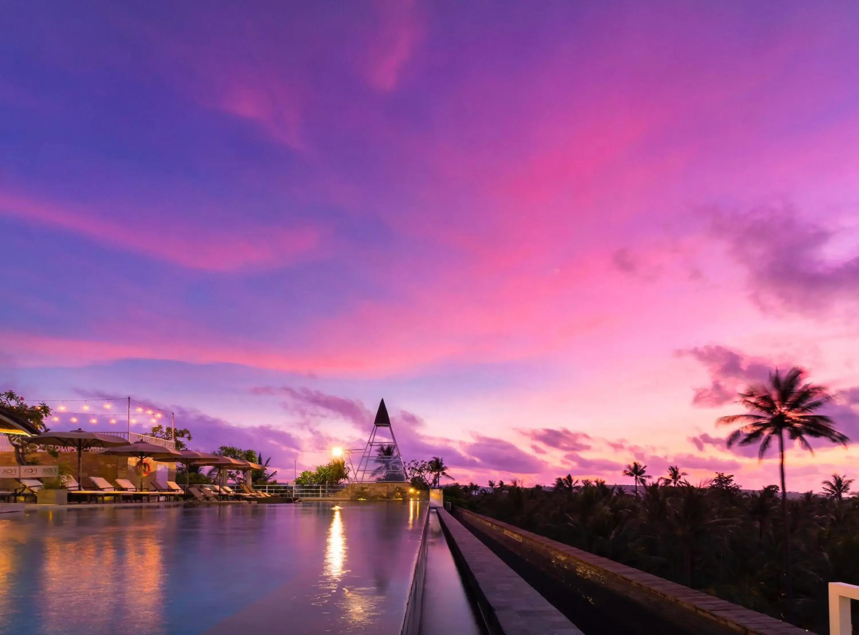 Restaurant/places to eat in FOX Hotel Jimbaran Beach Bali Restaurant/places to eat in FOX Hotel Jimbaran Beach Bali