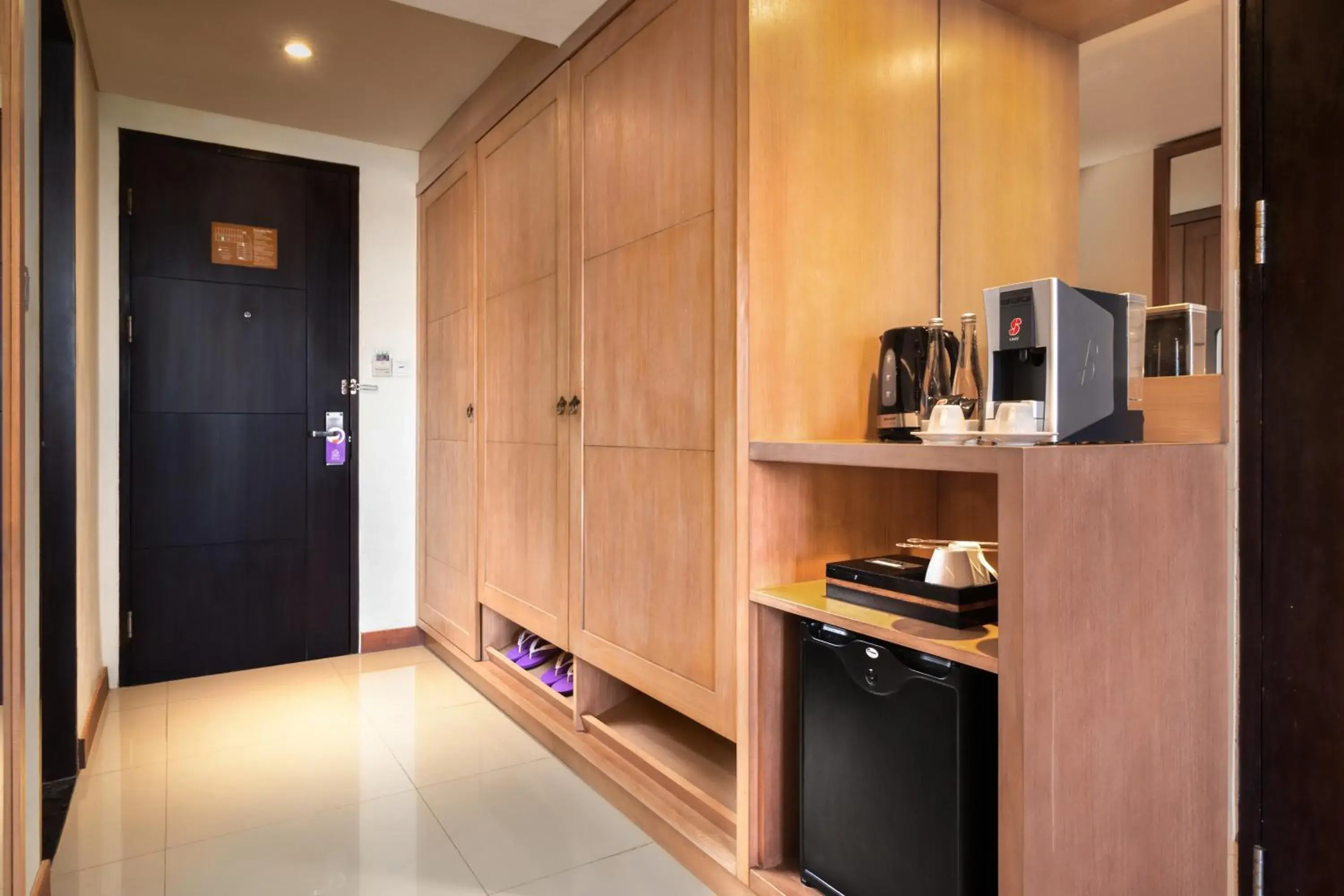 Property building in FOX Hotel Jimbaran Beach Bali Property building in FOX Hotel Jimbaran Beach Bali