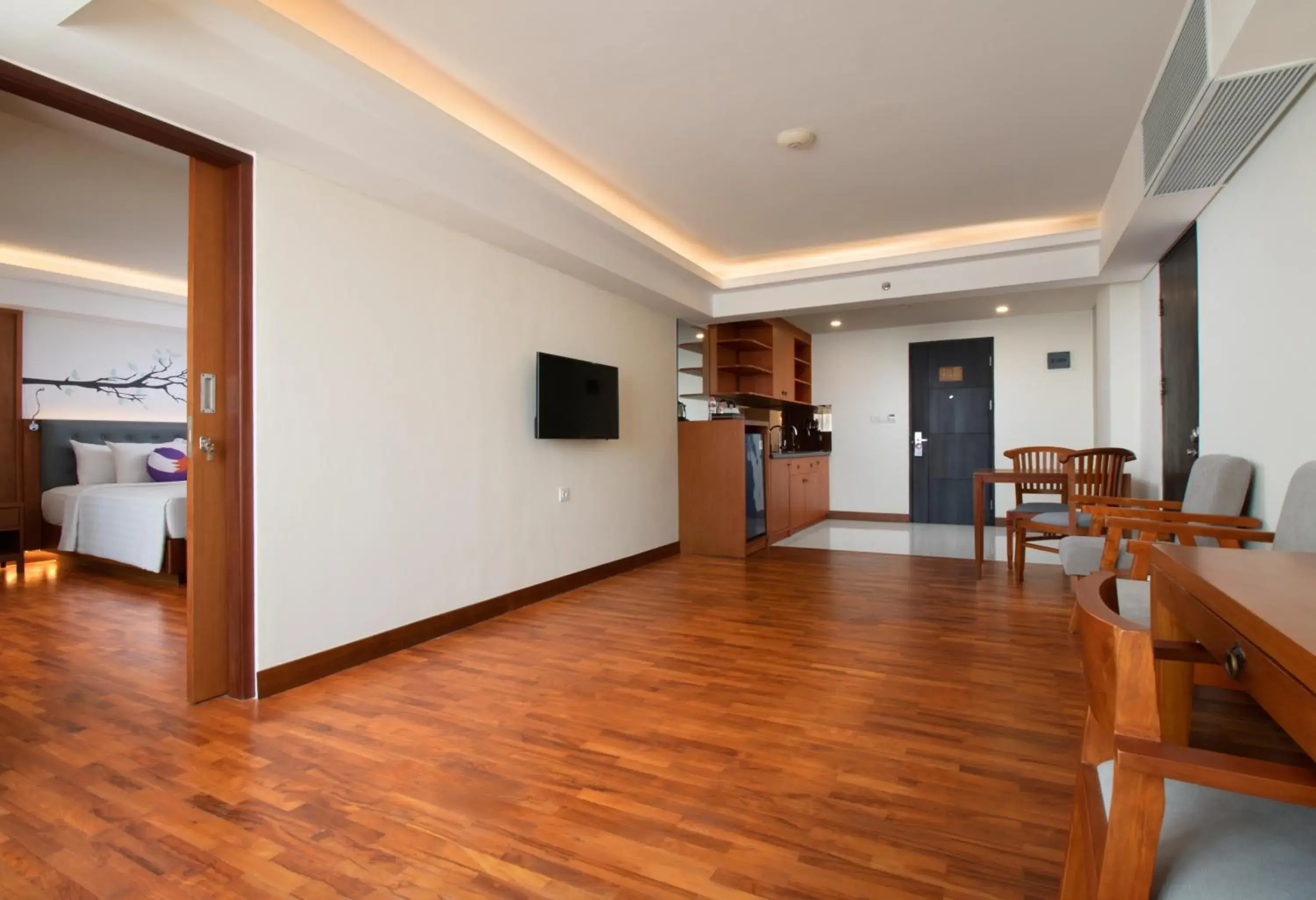 Property building in FOX Hotel Jimbaran Beach Bali Property building in FOX Hotel Jimbaran Beach Bali
