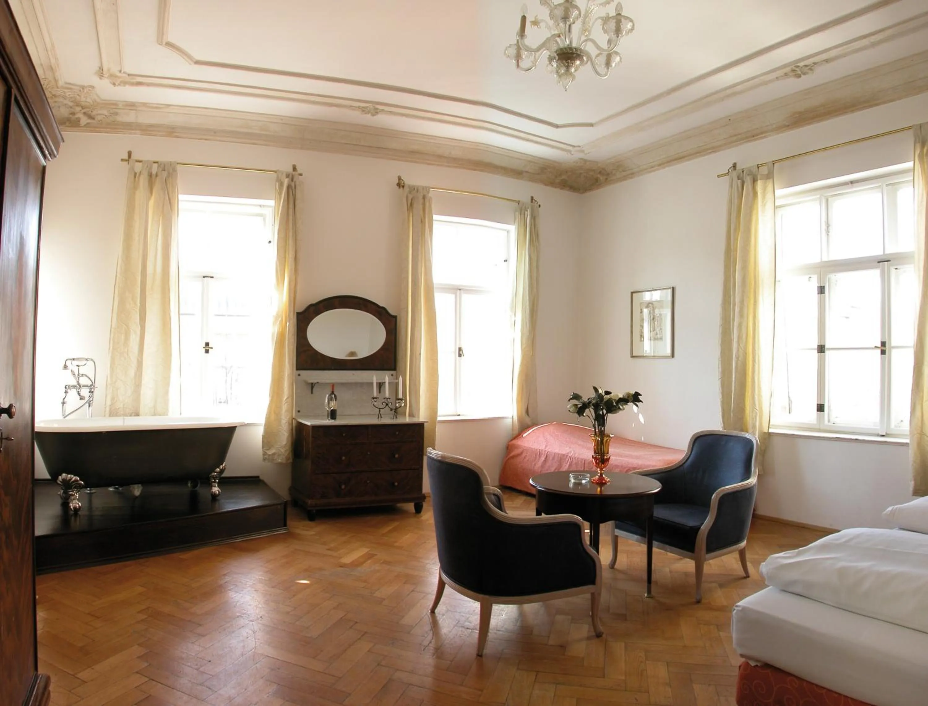 Bedroom in Hotel Mariandl