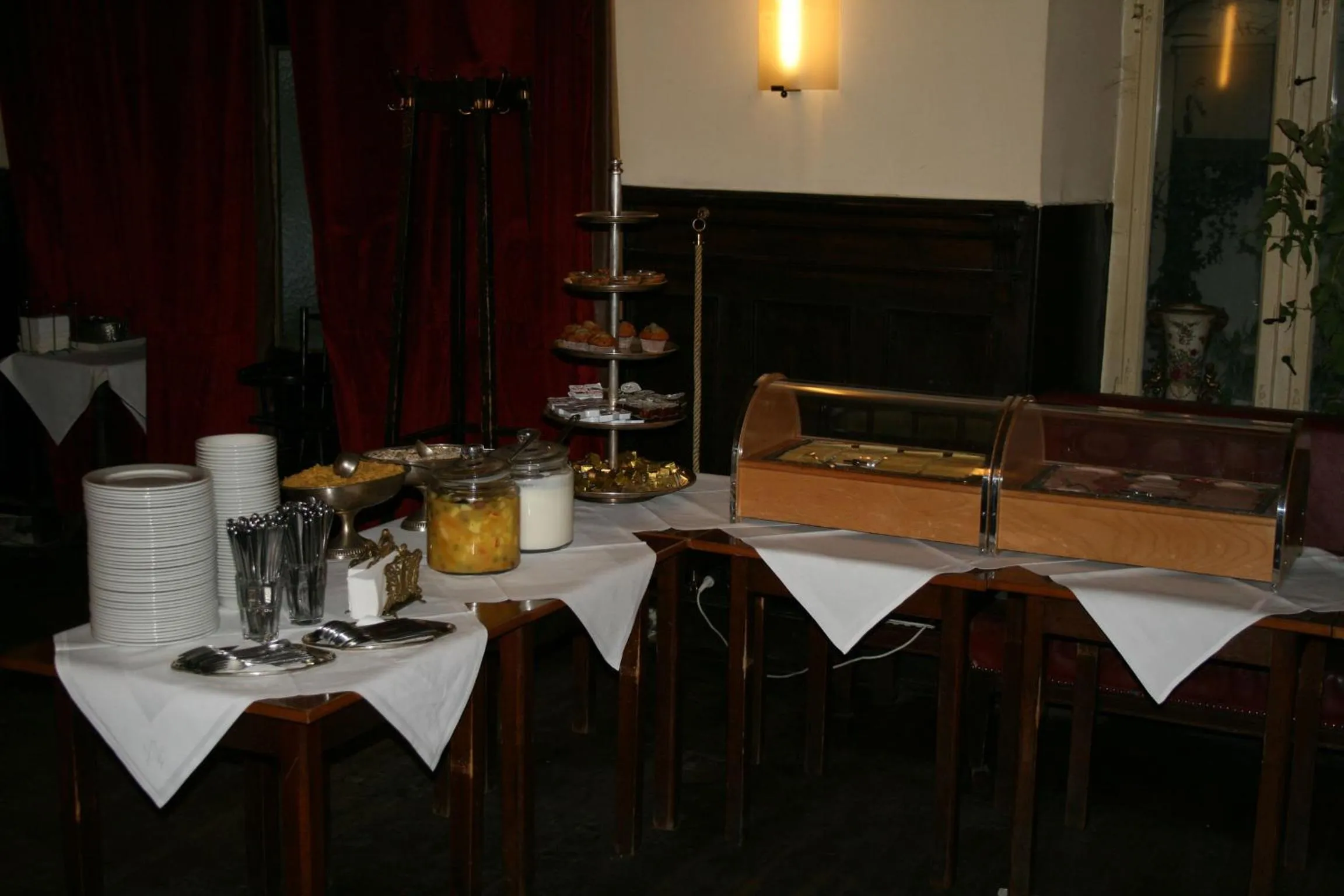 Restaurant/places to eat in Hotel Mariandl