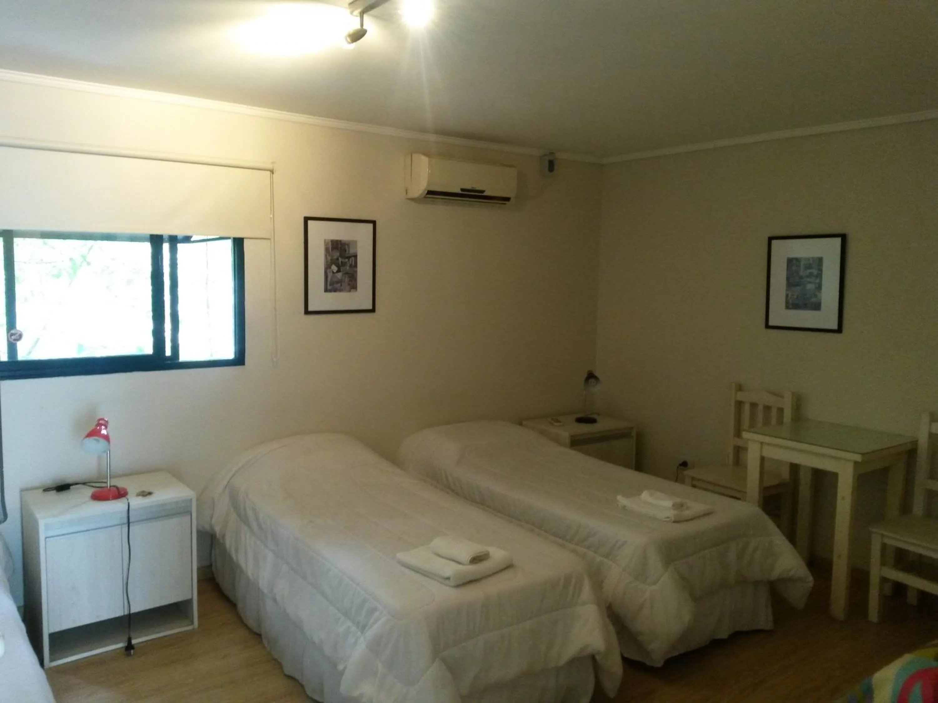 Photo of the whole room, Bed in Kin Hotel