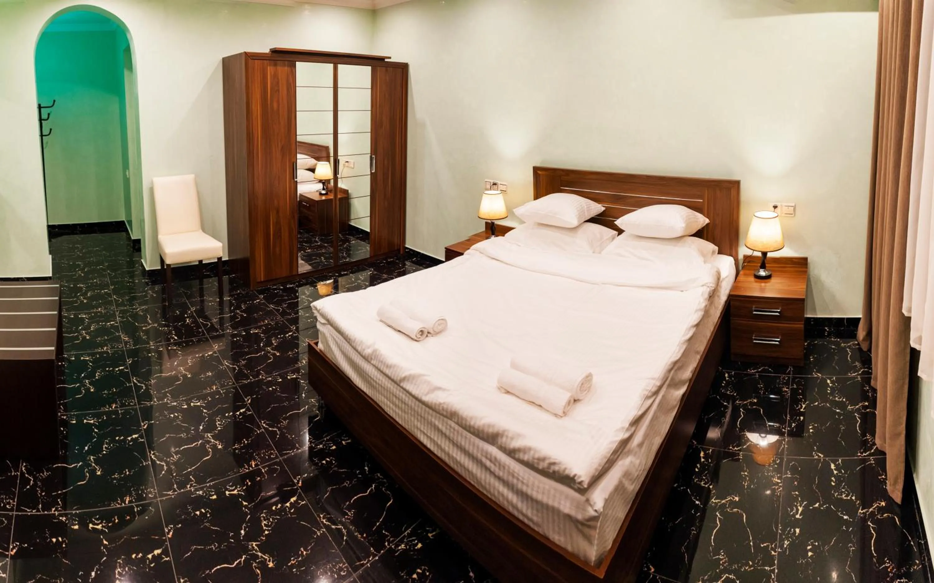 Bed in Mia Casa Hotel Yerevan