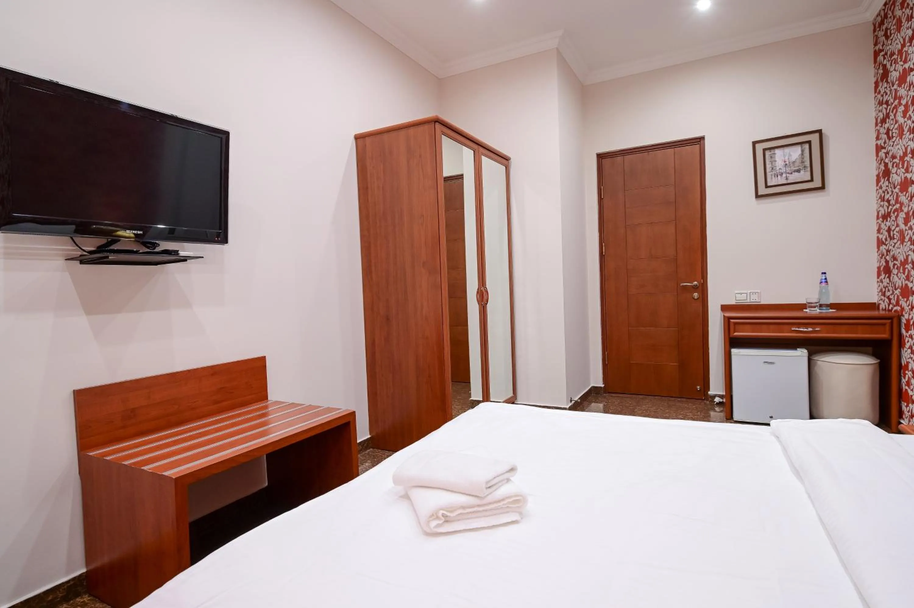 Bed in Mia Casa Hotel Yerevan