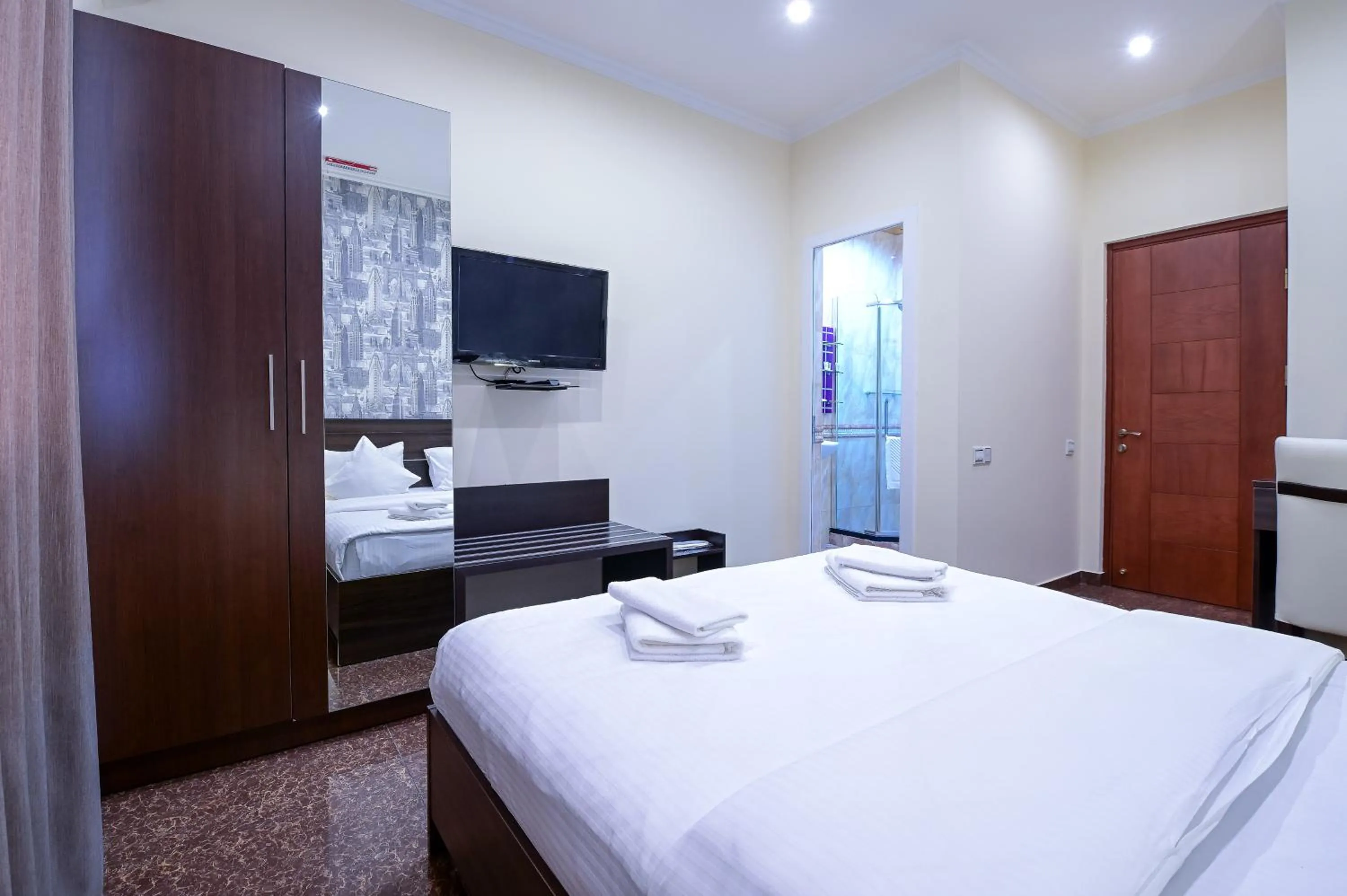 Bed in Mia Casa Hotel Yerevan